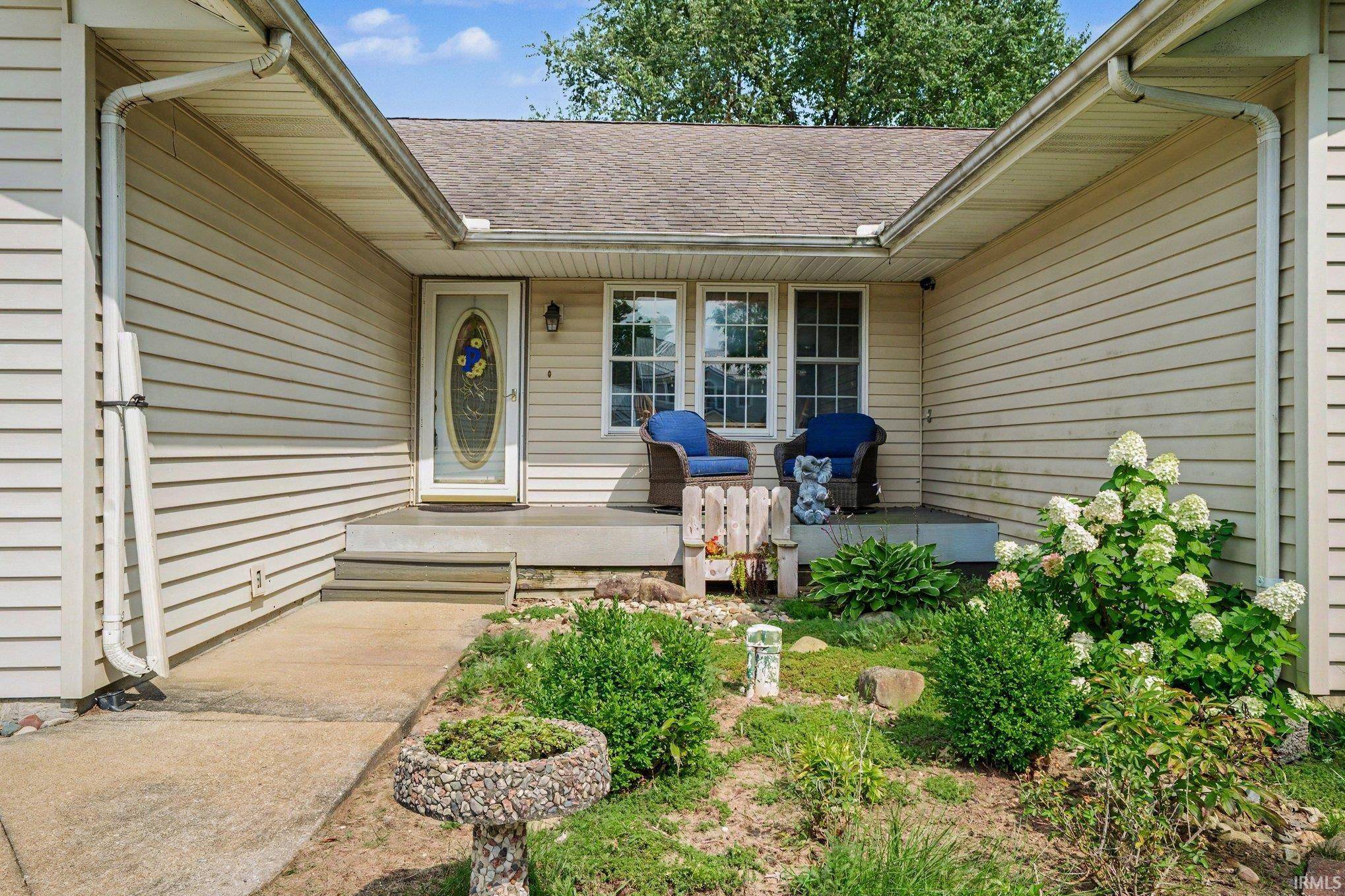 54672 Harmony LN, Elkhart, IN 46514-1065