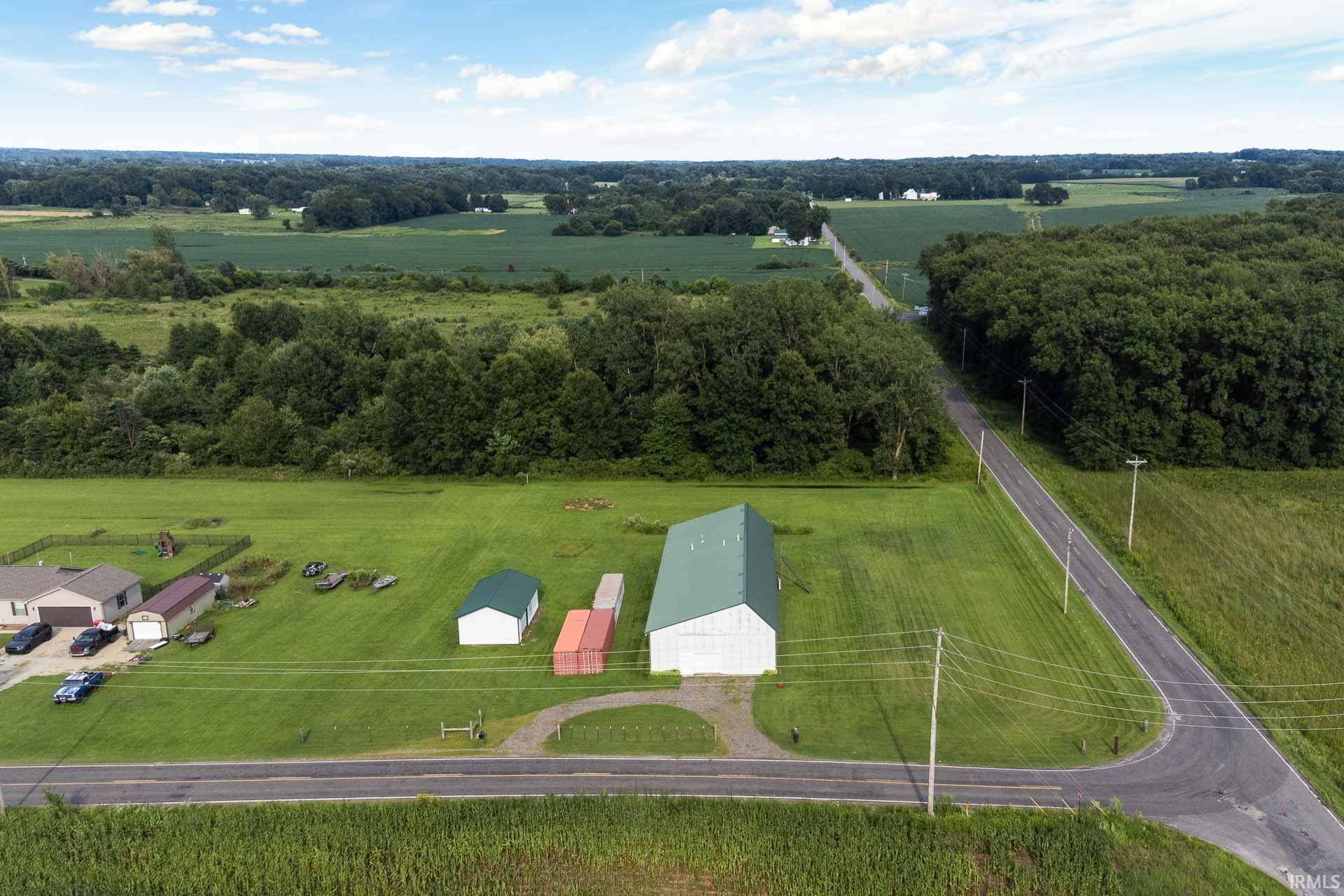 4456 N Thorn RD, Walkerton, IN 46574