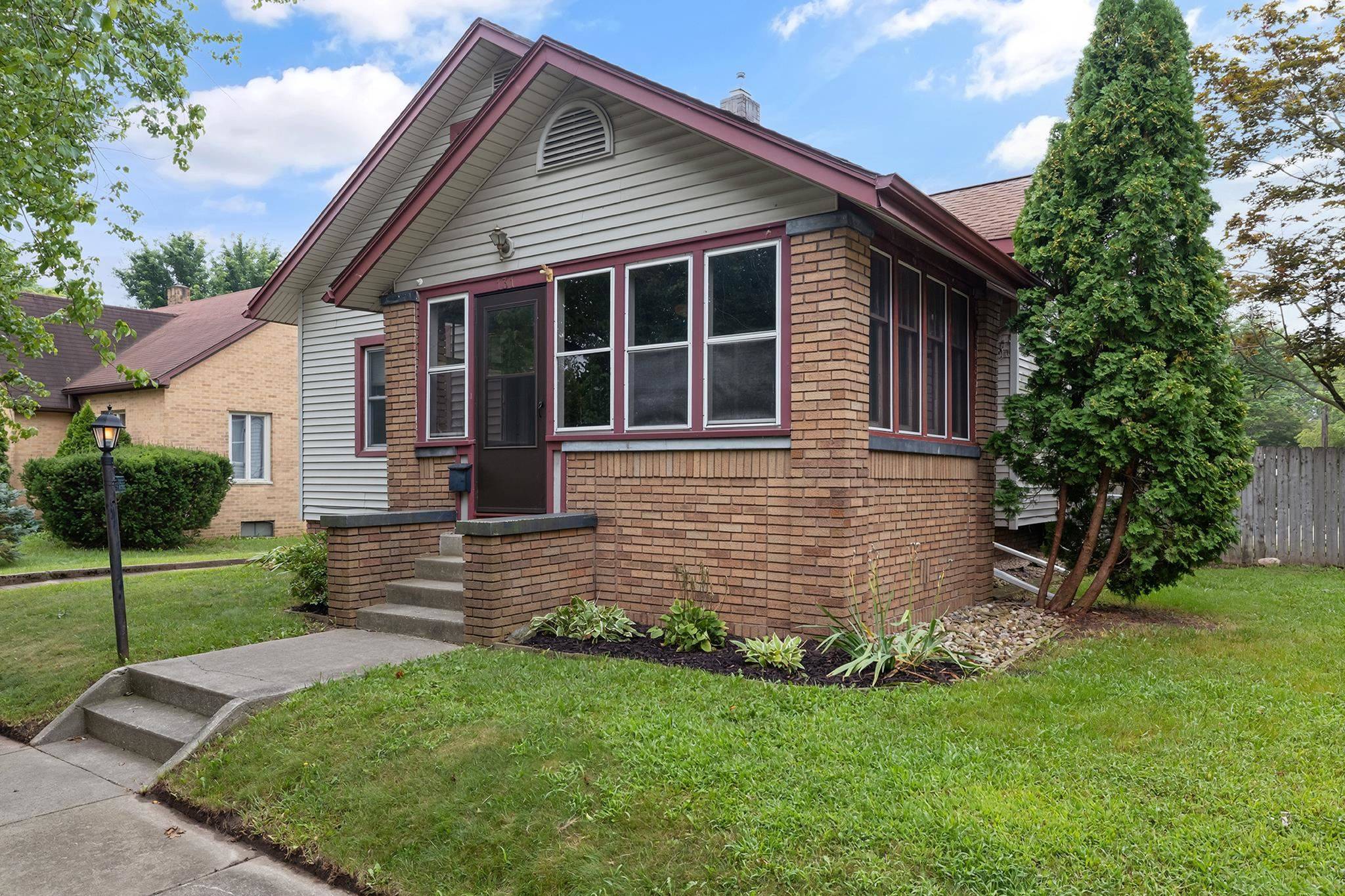 131 Kenyon AVE, Elkhart, IN 46516