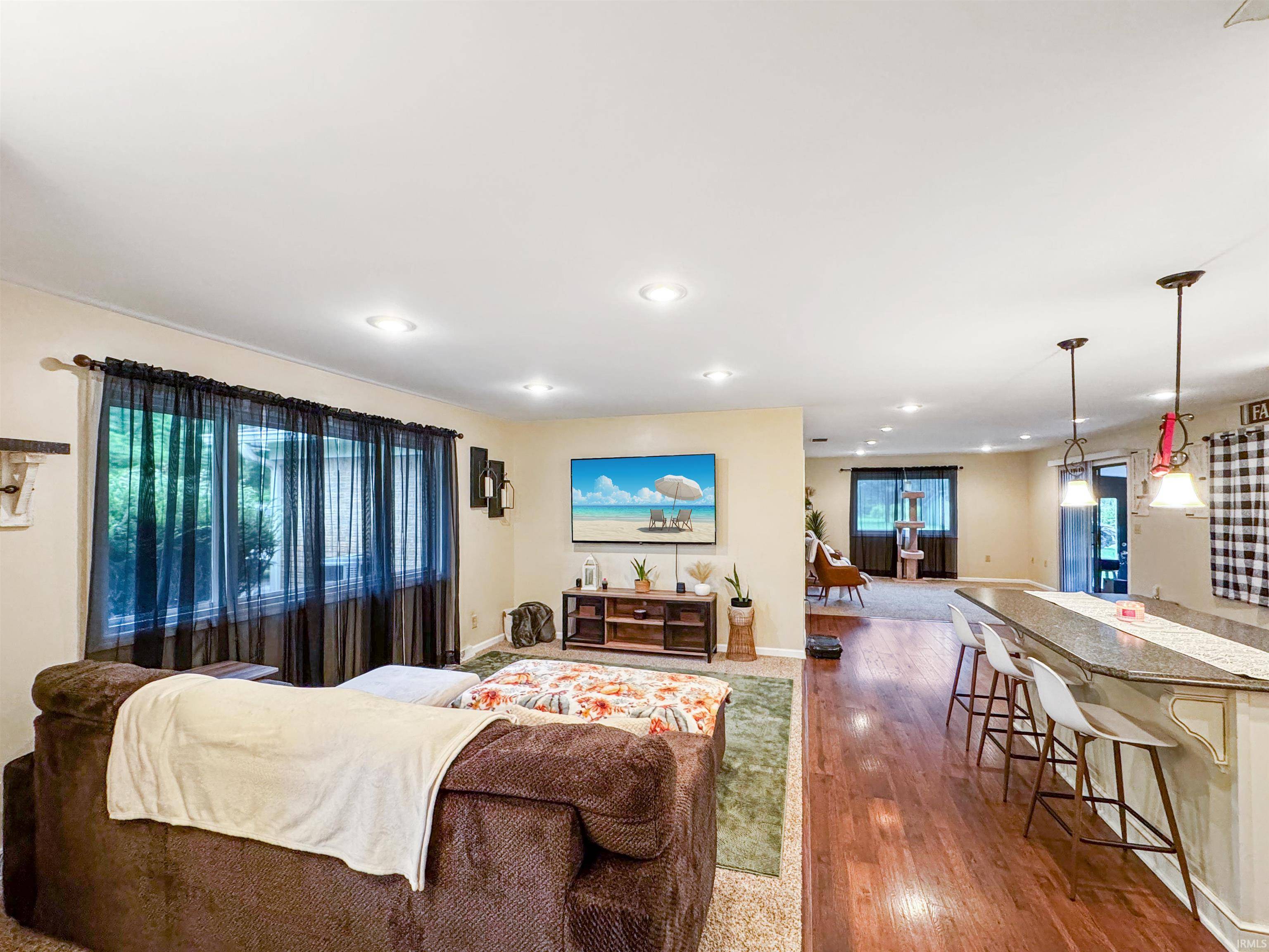 10 Truesdel RD, Quincy, IN 47456