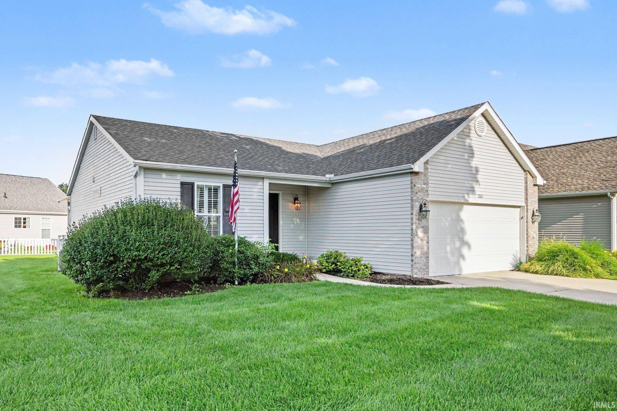 215 Terry LN, Mishawaka, IN 46544-3898
