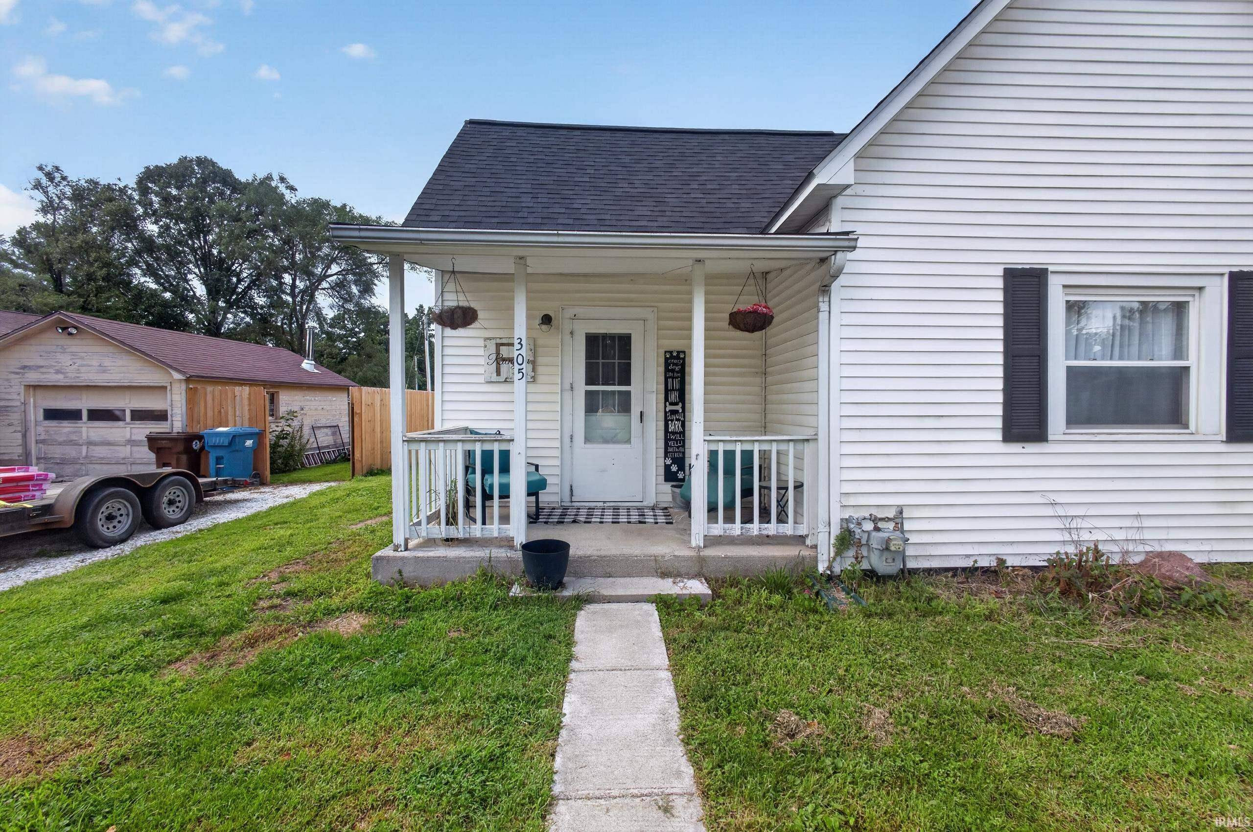 305 E Luin ST, Oxford, IN 47971