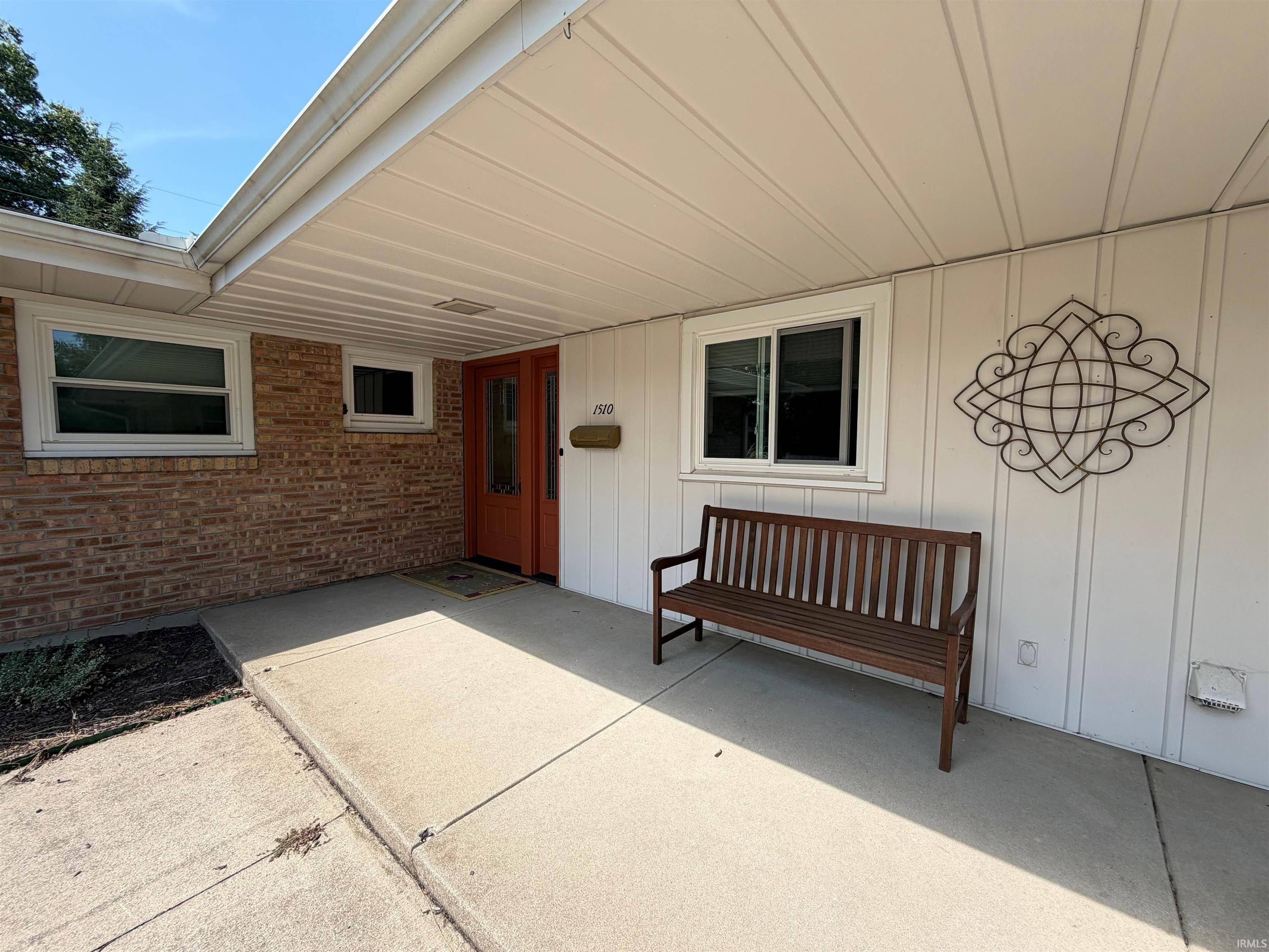 1510 Springbrook DR, Elkhart, IN 46514-4250