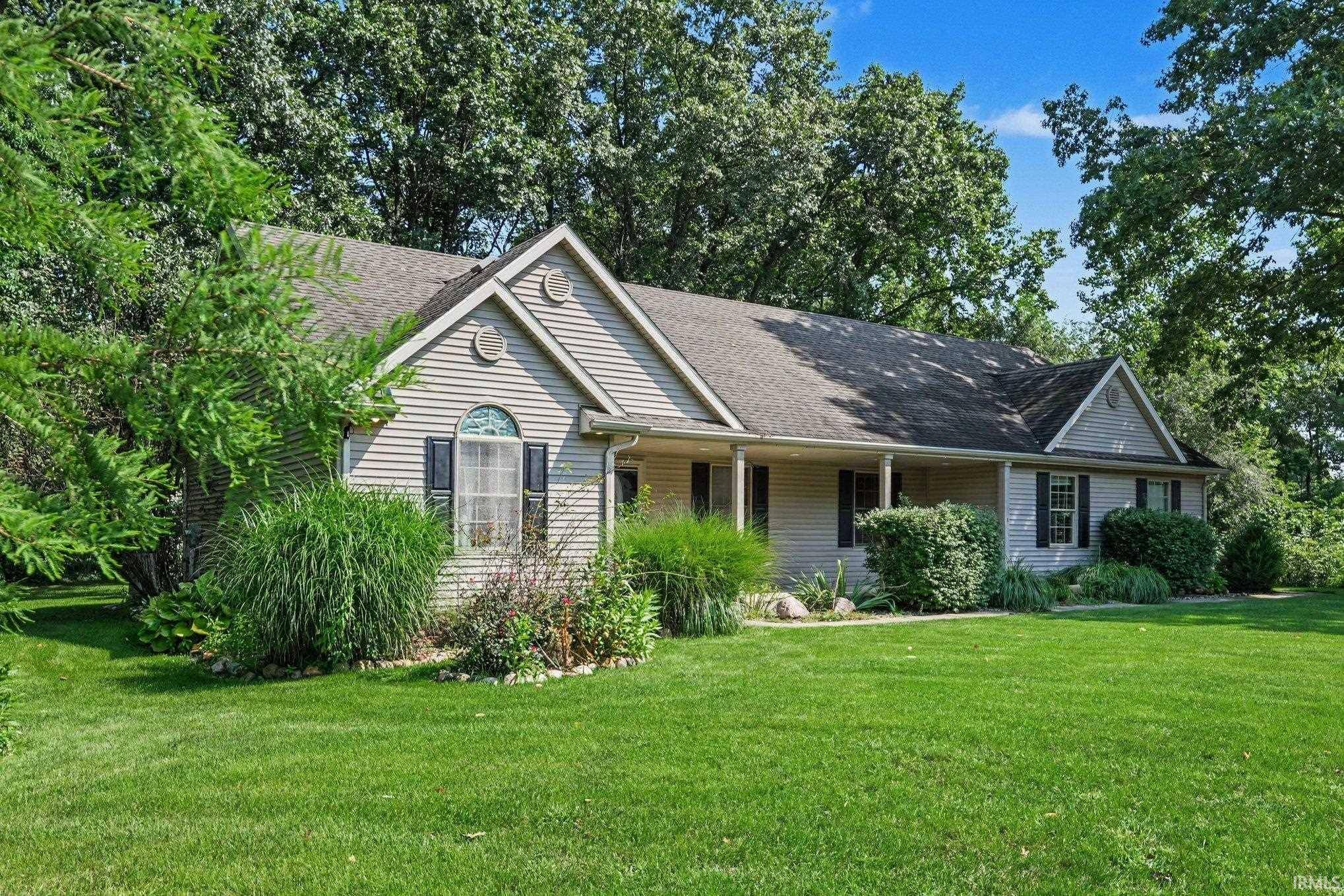 30549 Mary Don LN, Elkhart, IN 46517