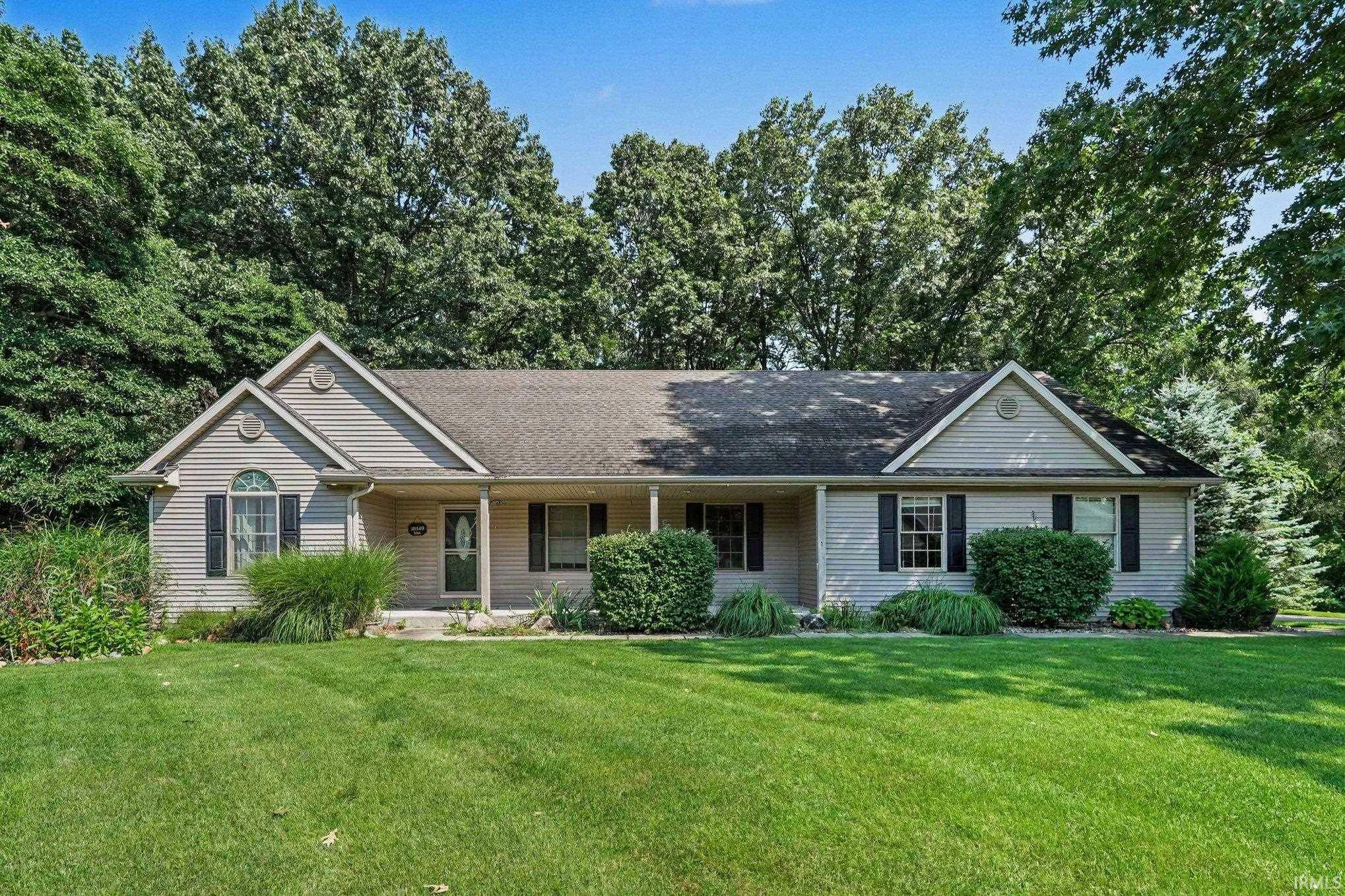 30549 Mary Don LN, Elkhart, IN 46517
