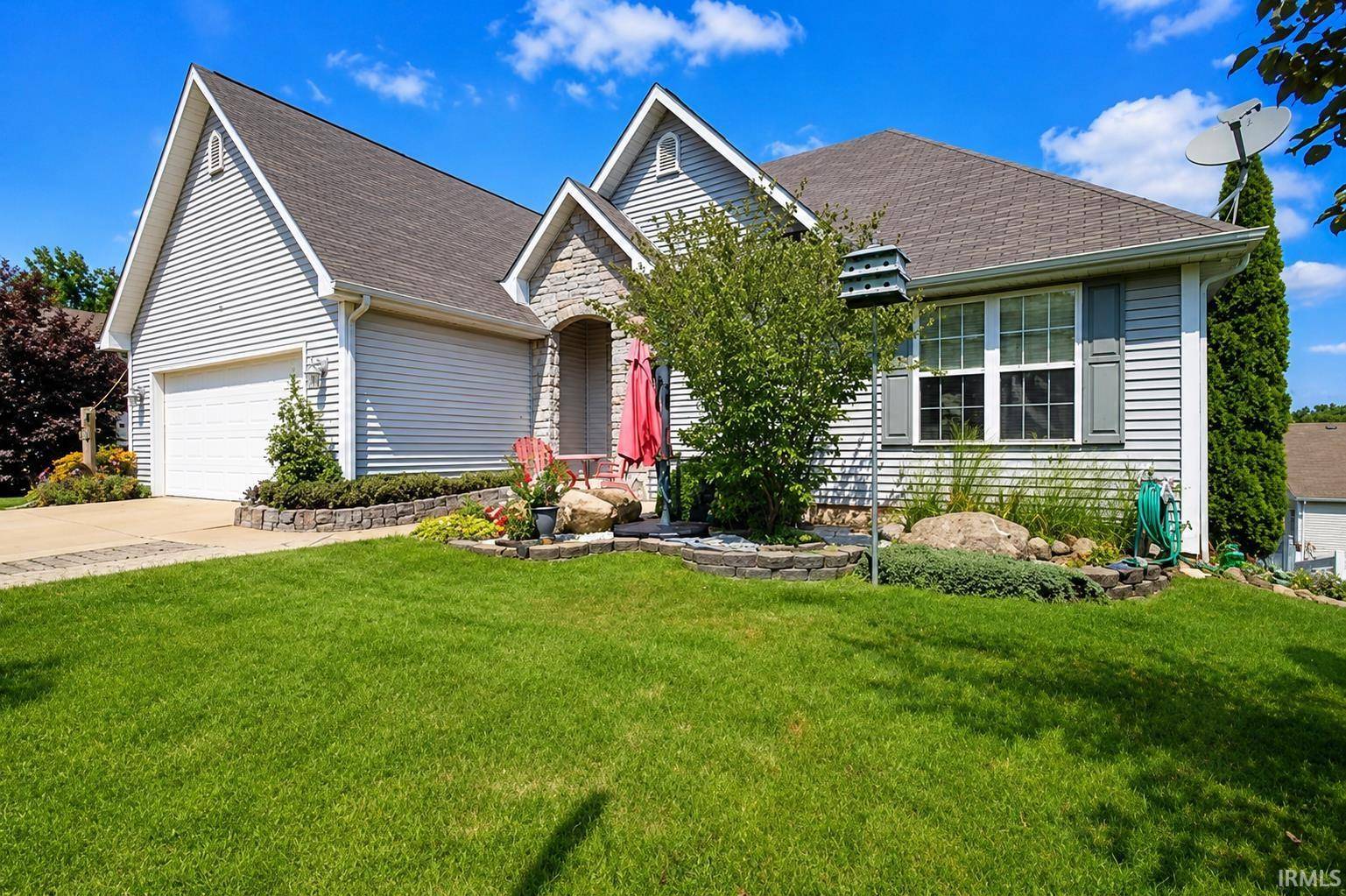 2411 Cranston ST, South Bend, IN 46614
