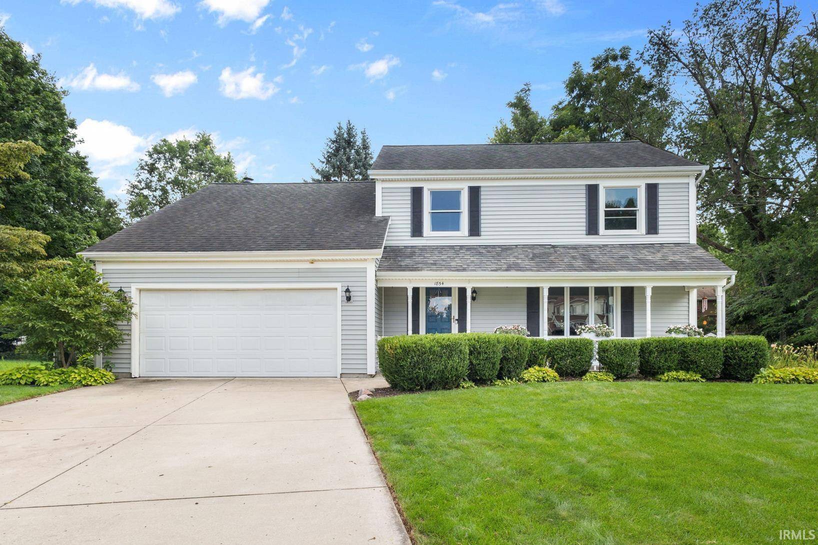 1854 Acorn LN, Mishawaka, IN 46544-6710