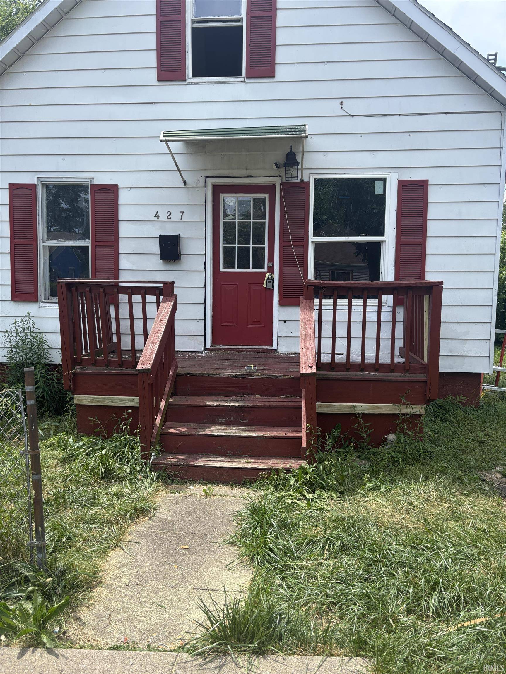 427 S Illinois ST, South Bend, IN 46619-2822