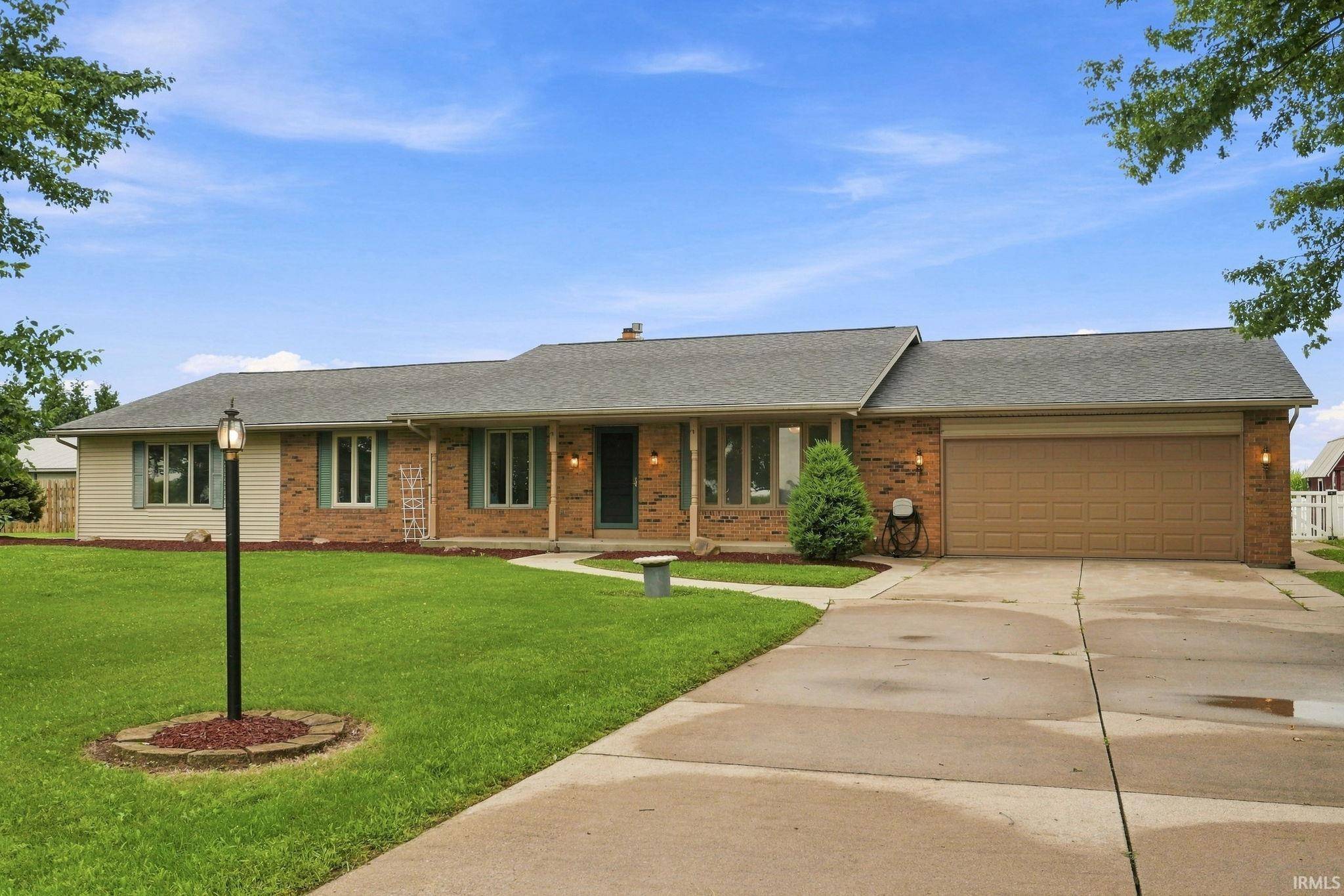 15135 Scipio RD, Harlan, IN 46743