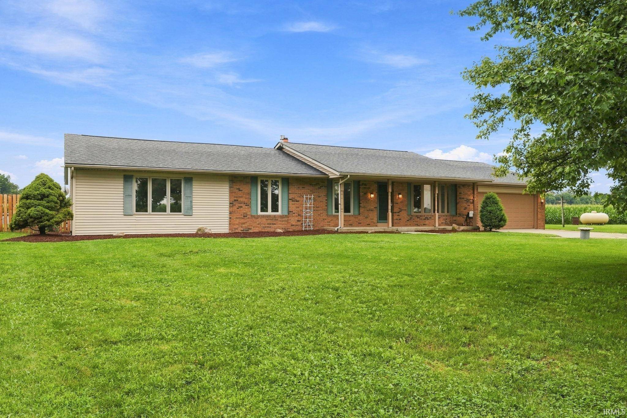 15135 Scipio RD, Harlan, IN 46743