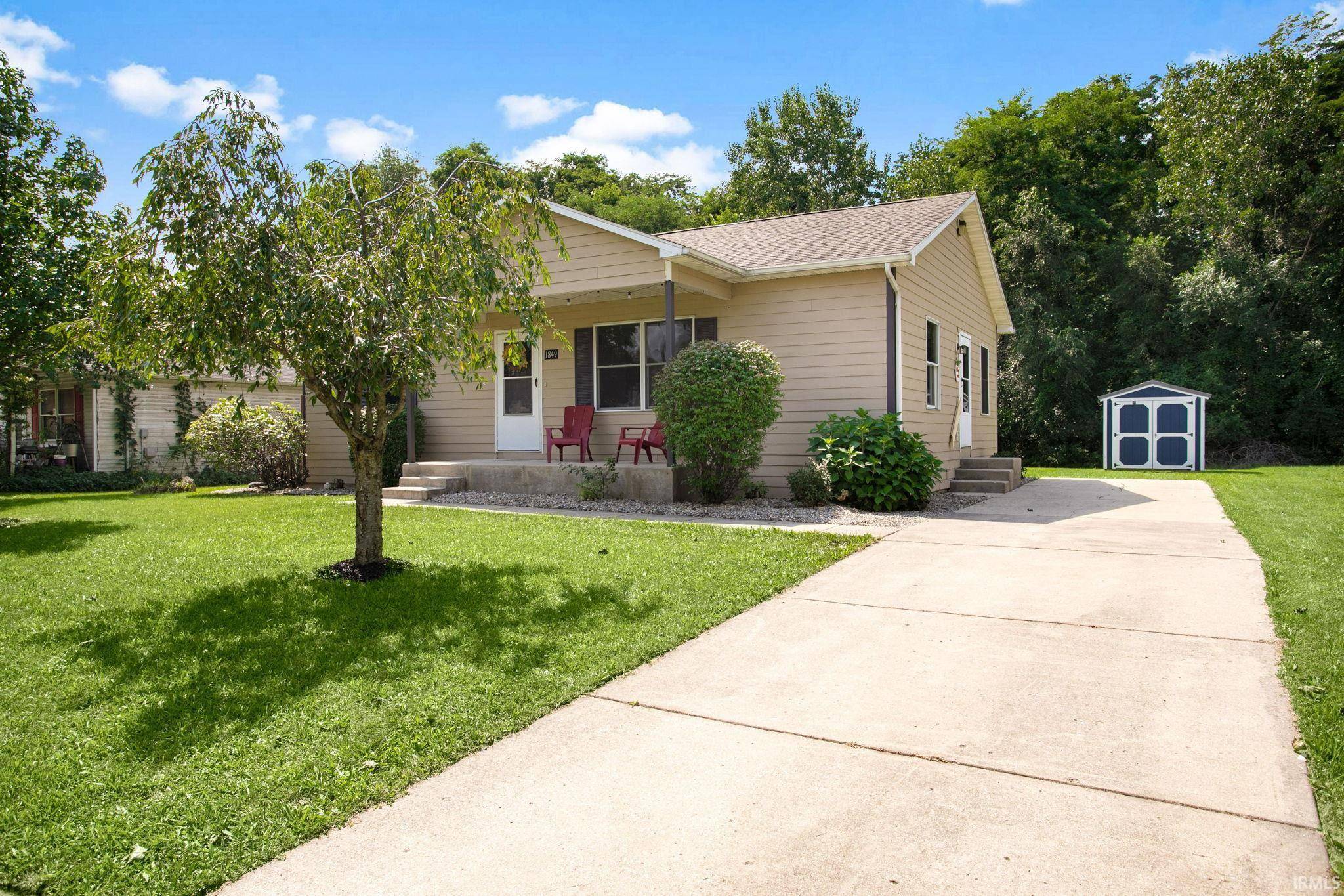 1849 N Meade ST, South Bend, IN 46628