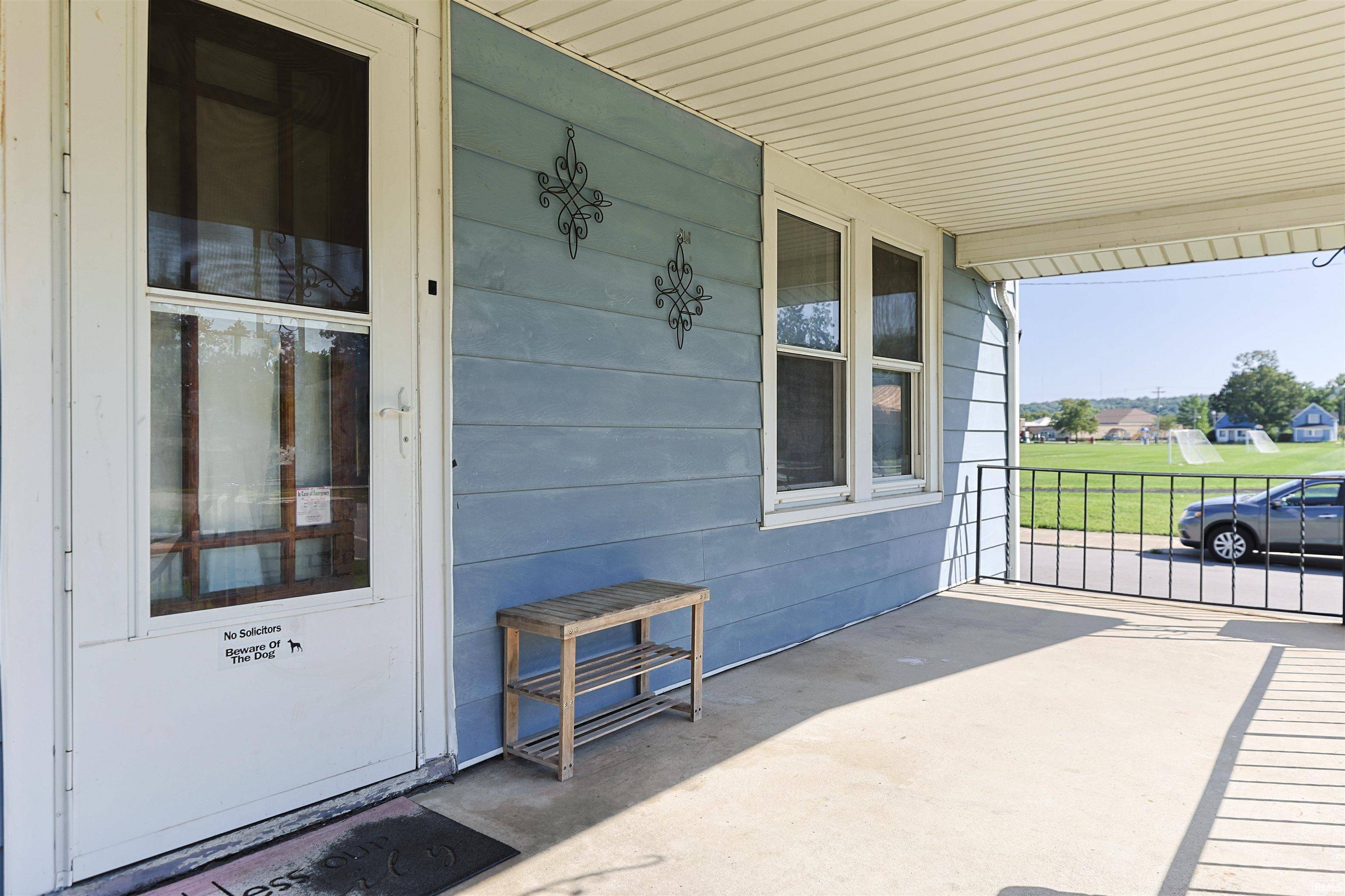 946 S 27Th ST, South Bend, IN 46615-1724