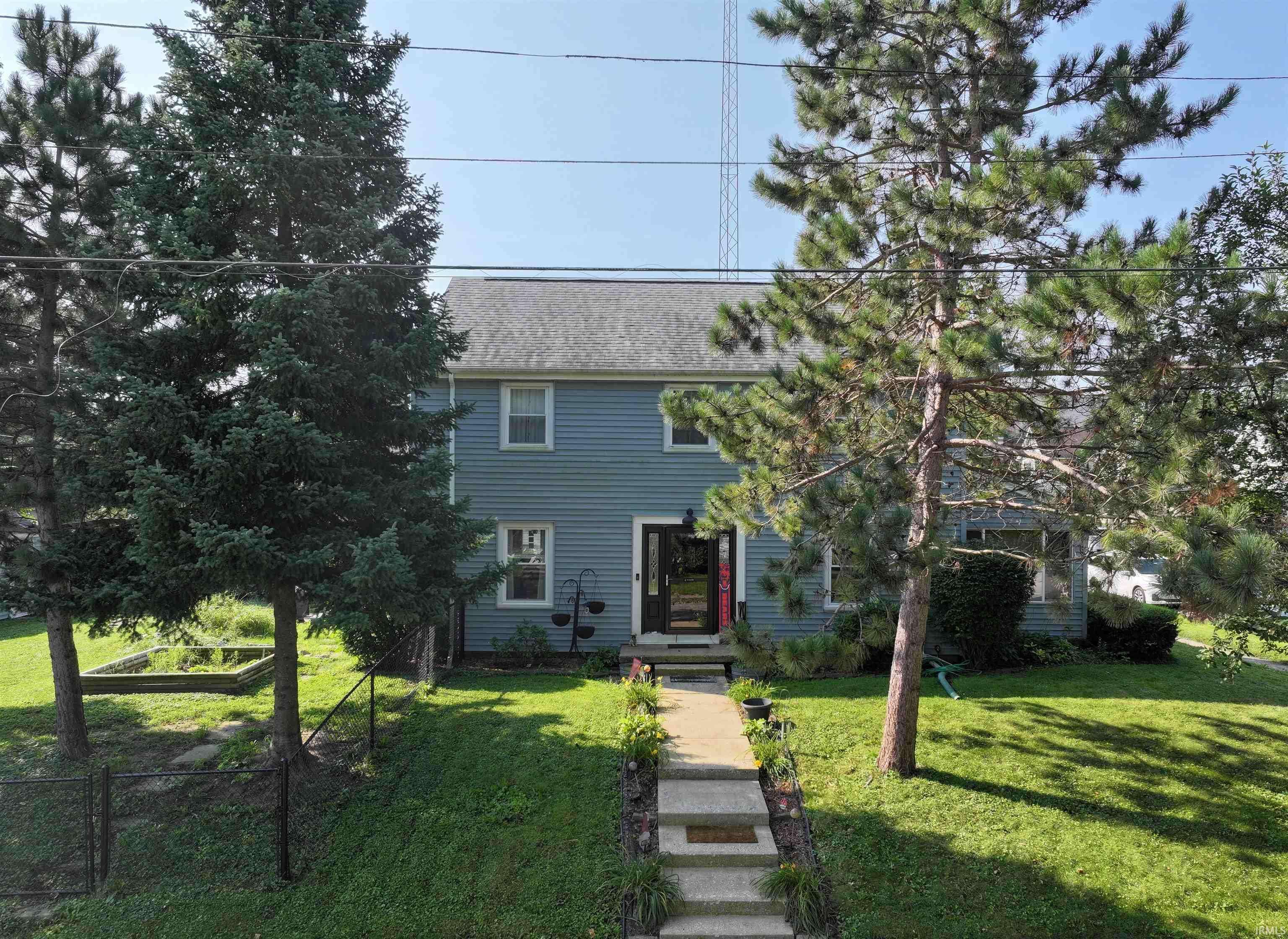 724 N Center ST, Plymouth, IN 46563-1508