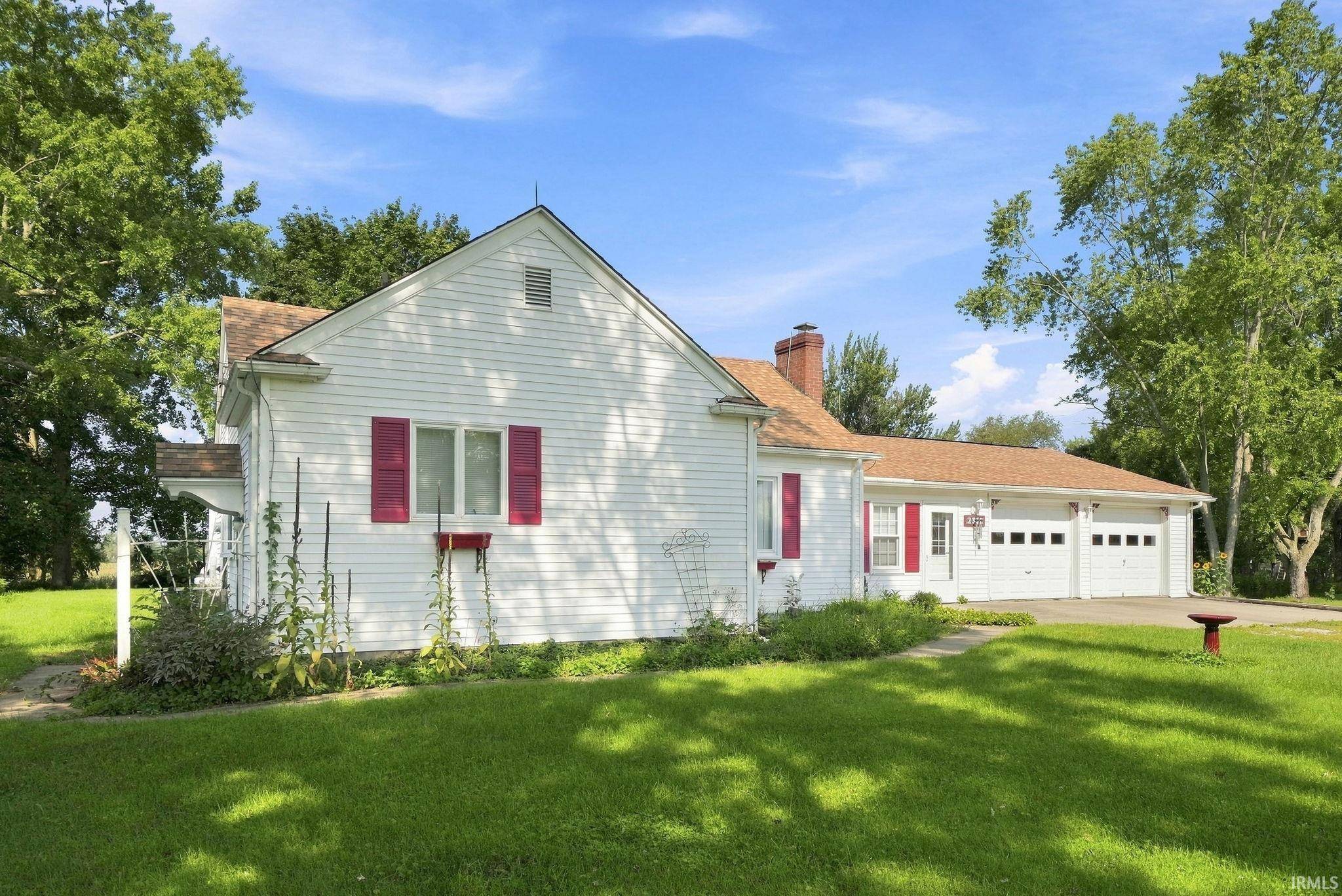 2331 S Packerton RD, Warsaw, IN 46580