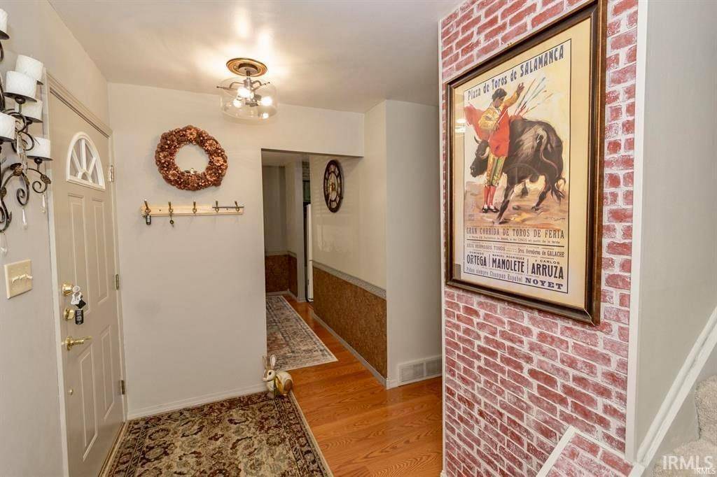 2500 Topsfield RD #Unit #704, South Bend, IN 46614