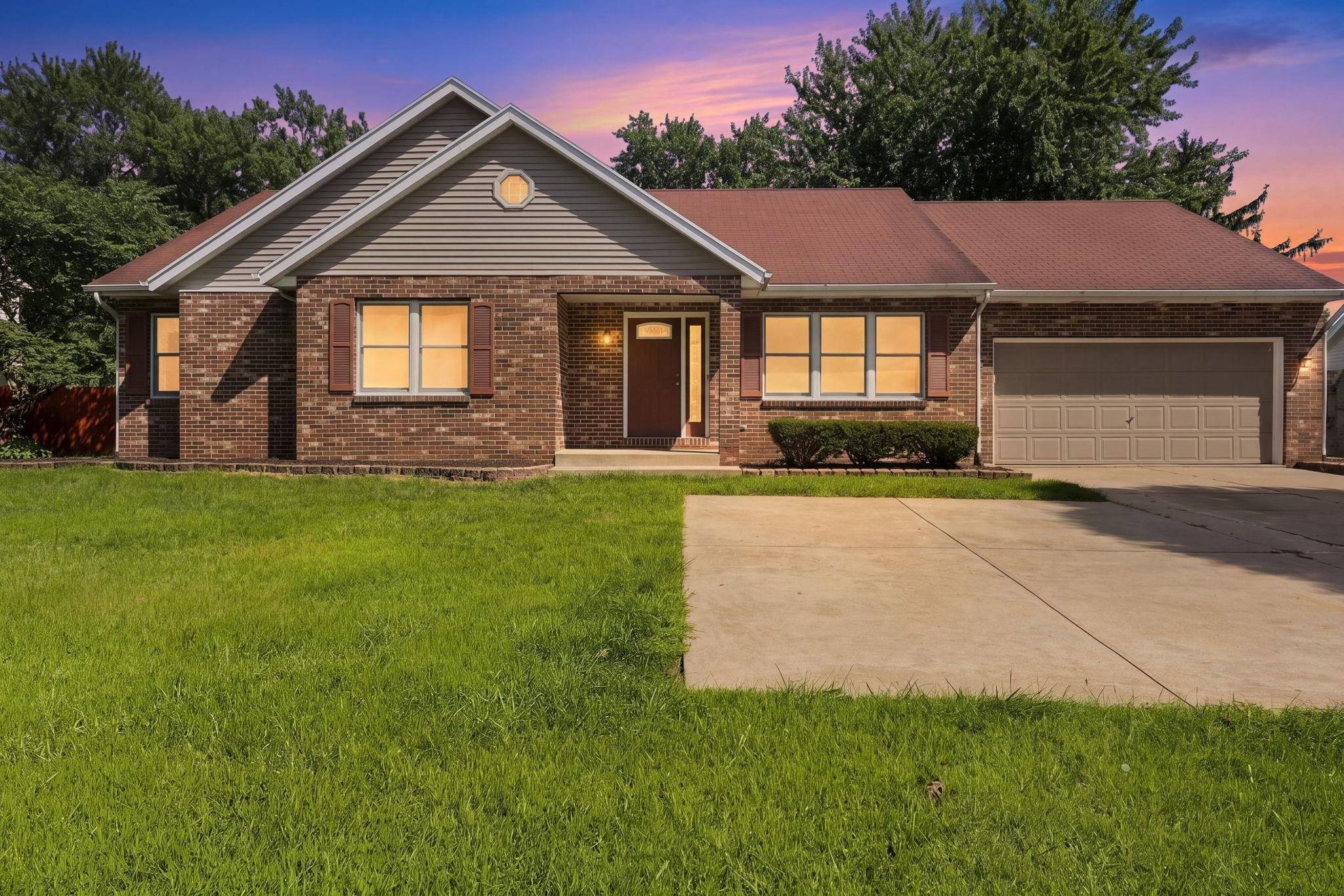 402 N Constitution AVE, Goshen, IN 46526
