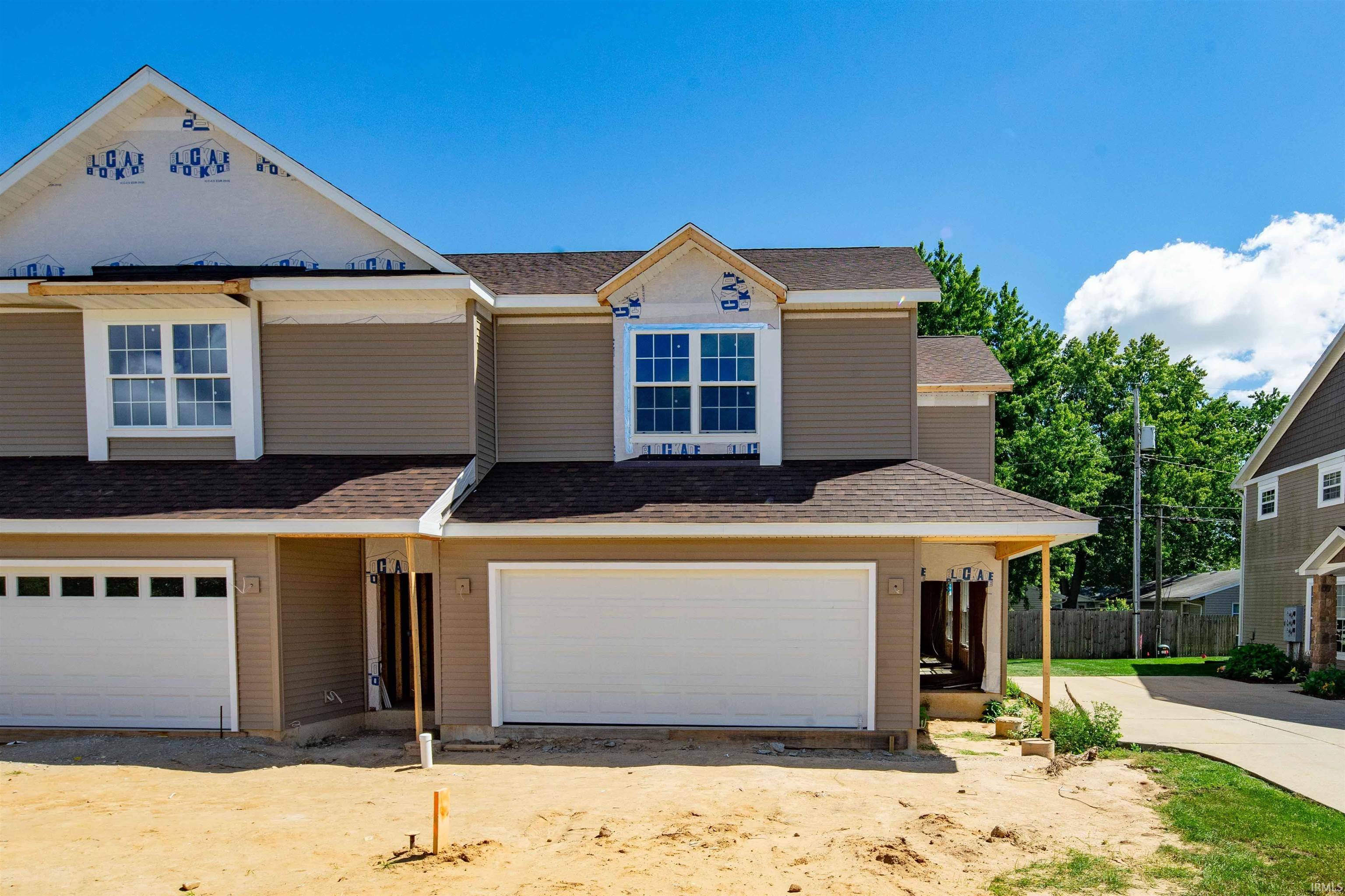 930 Keenan CT, South Bend, IN 46615-3660