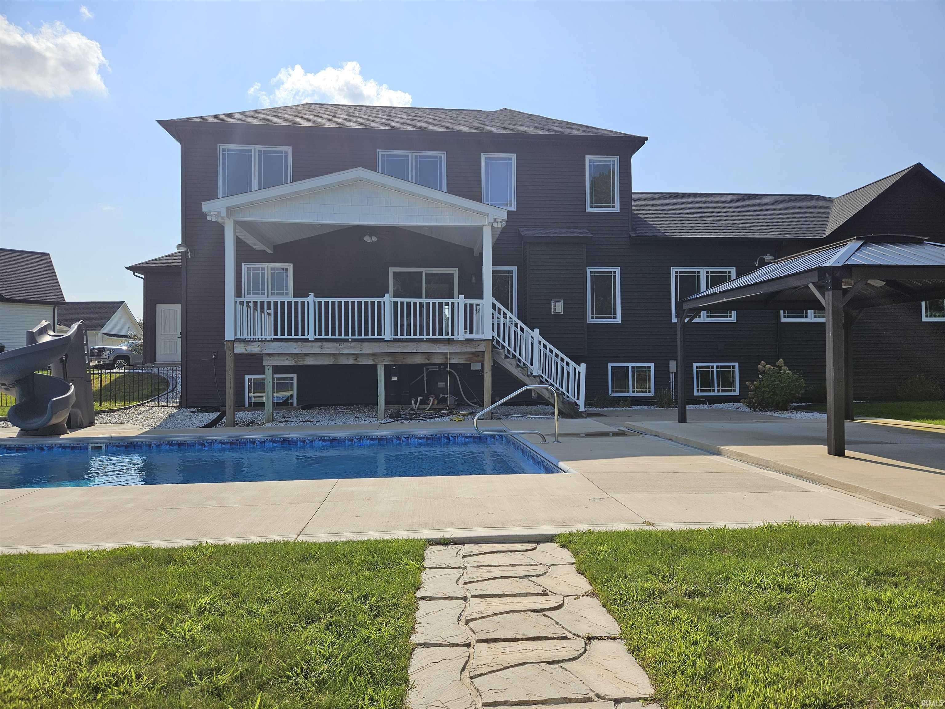 11355 Denver Ridge CT, Osceola, IN 46561