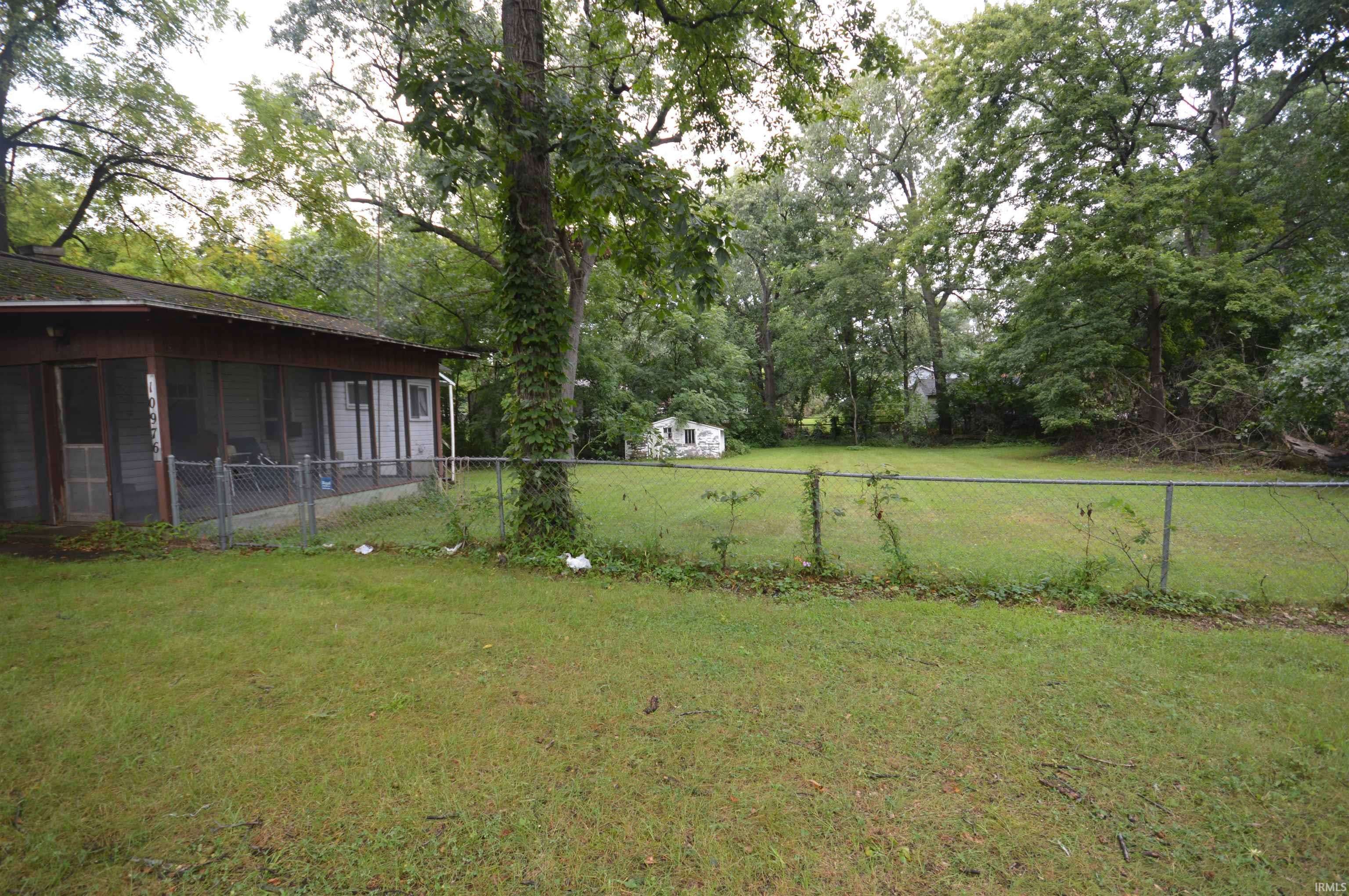 10976 Mohawk RD, Walkerton, IN 46574