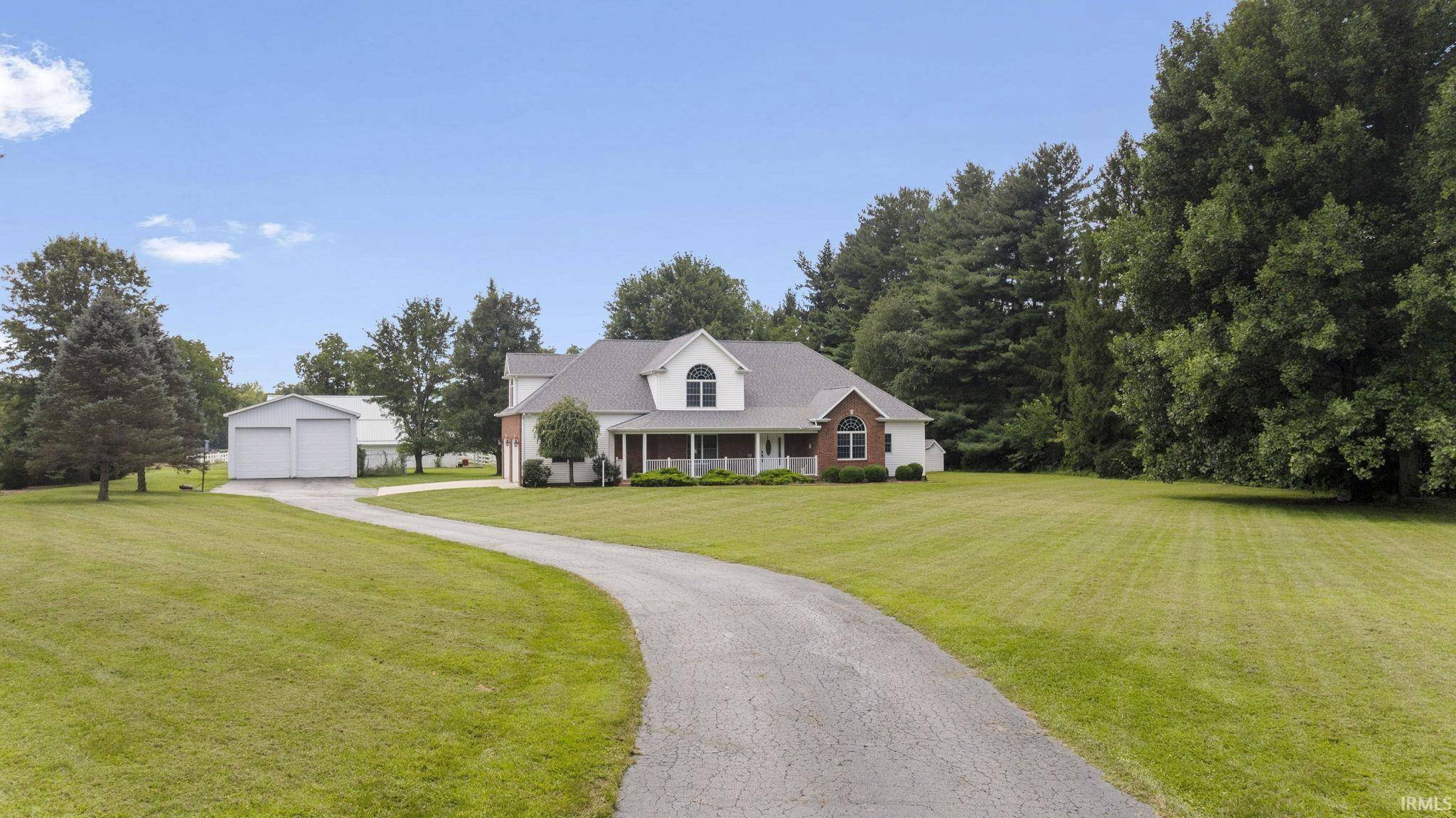 13285 12th RD, Plymouth, IN 46563