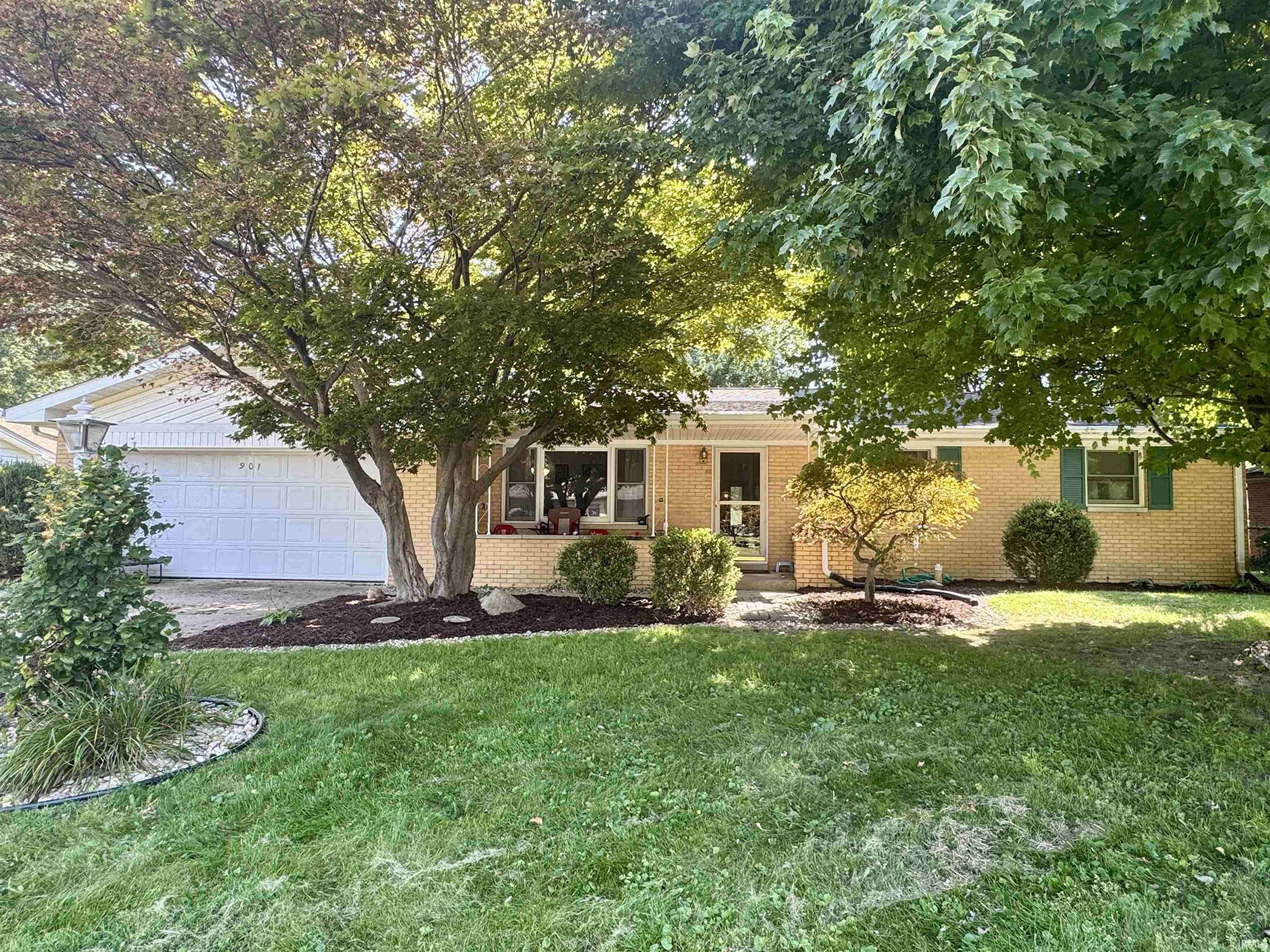 901 Melody LN, Kokomo, IN 46902