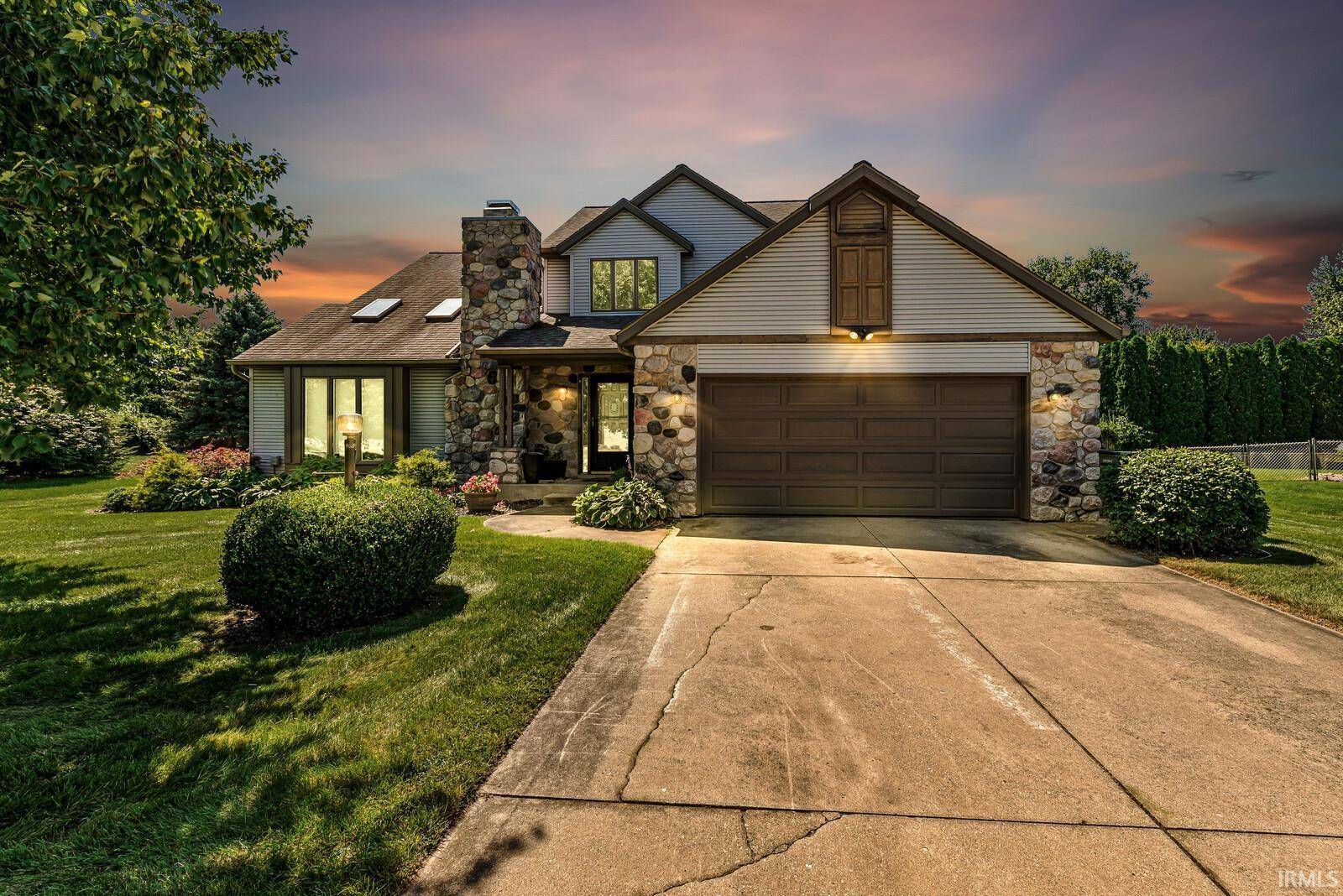 22294 Fireside DR, Goshen, IN 46528-9146