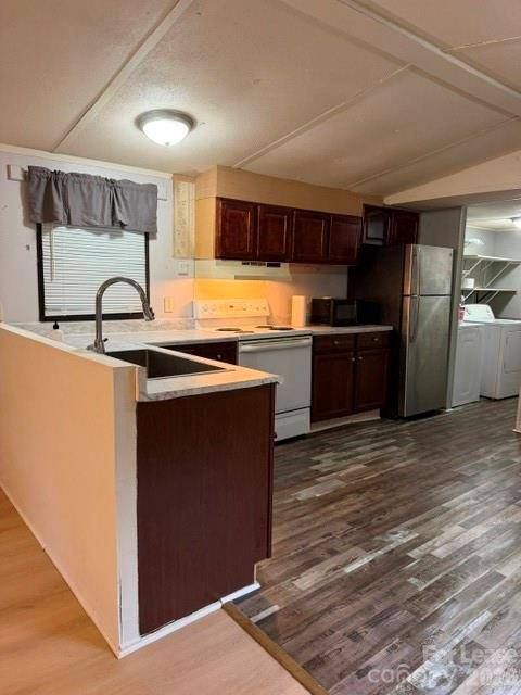 157 Merriman RD, Statesville, NC 28625