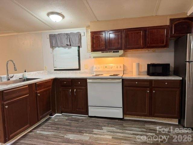 157 Merriman RD, Statesville, NC 28625