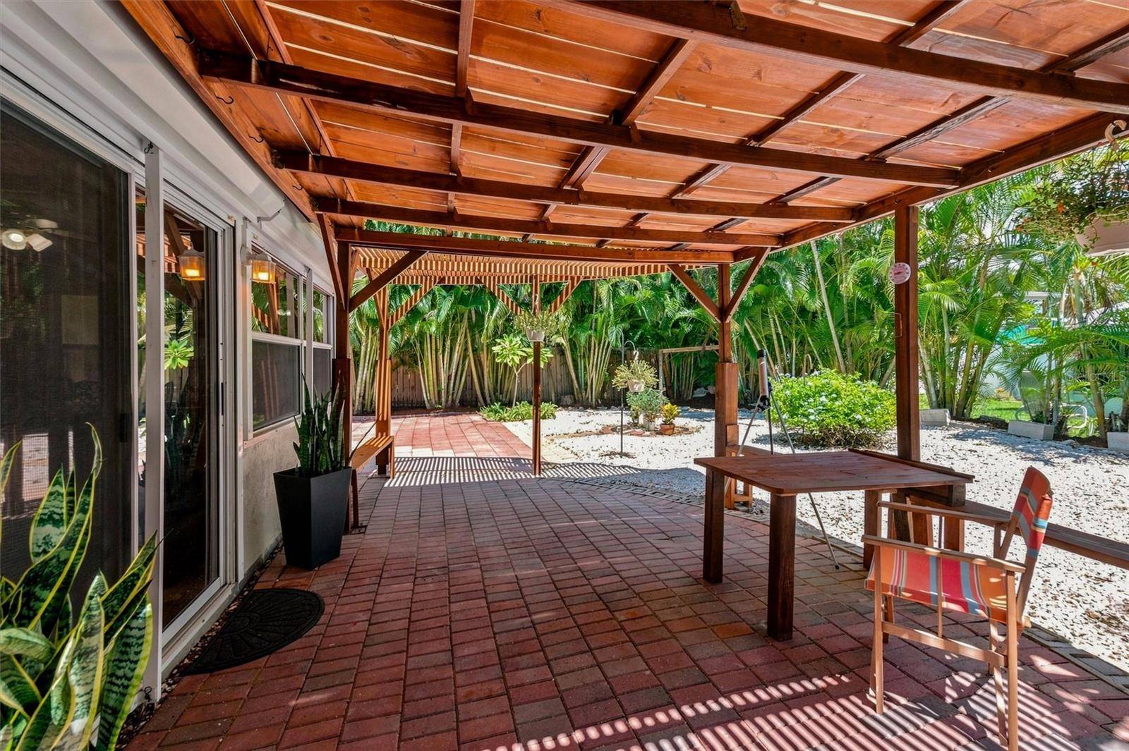 617 W OLYMPIA AVE, Punta Gorda, FL 33950