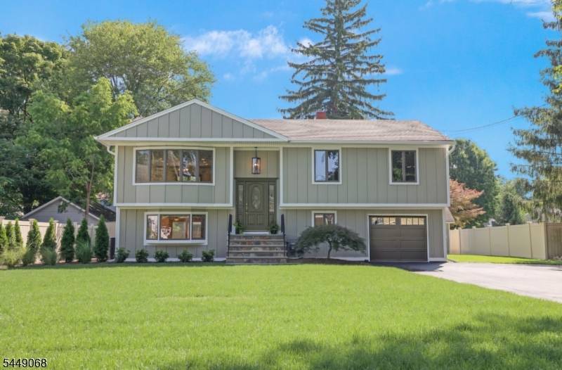 4 4th Street, Pequannock Twp., NJ 07440
