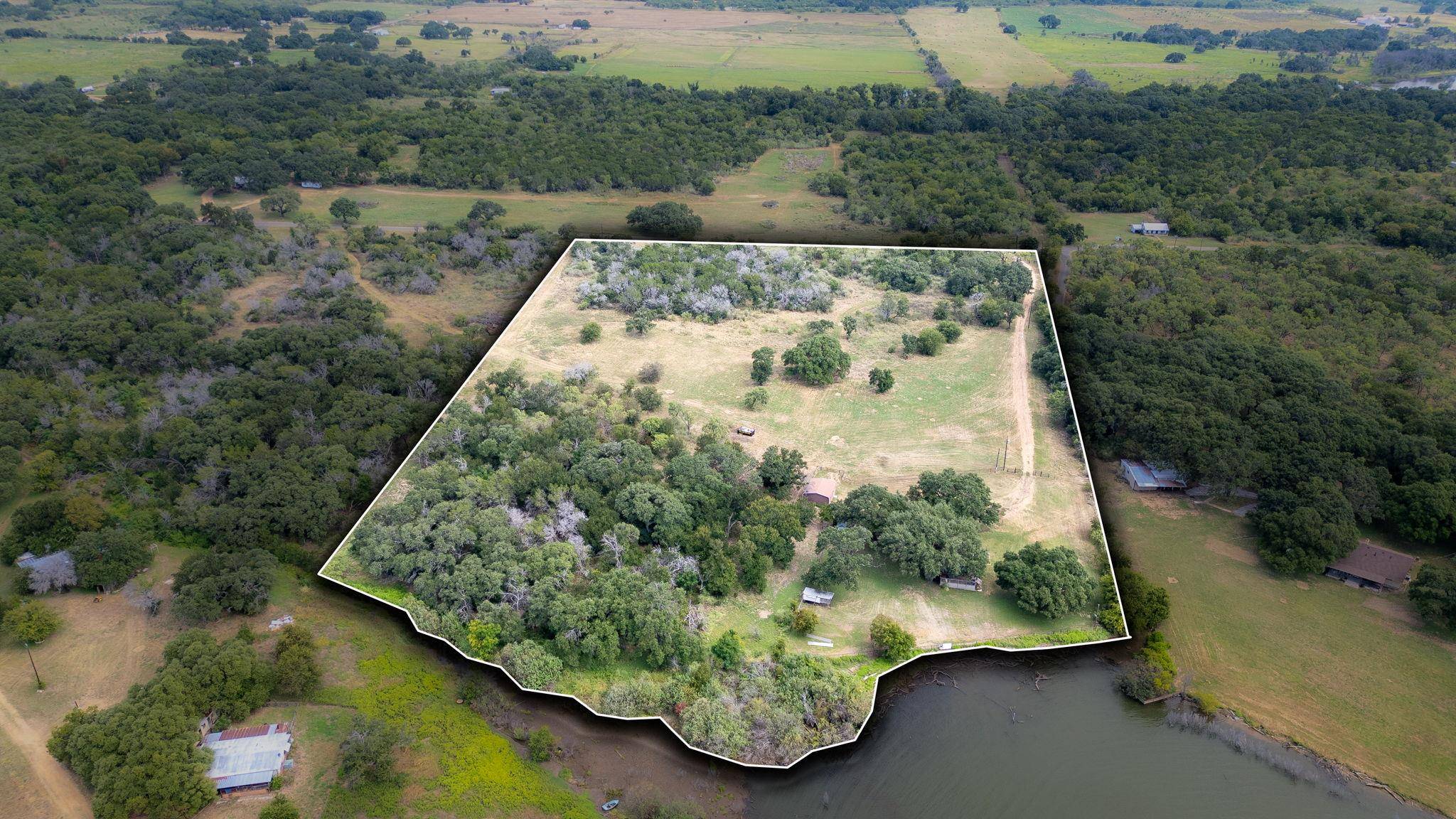 510 County Road 221, Tow, TX 78672