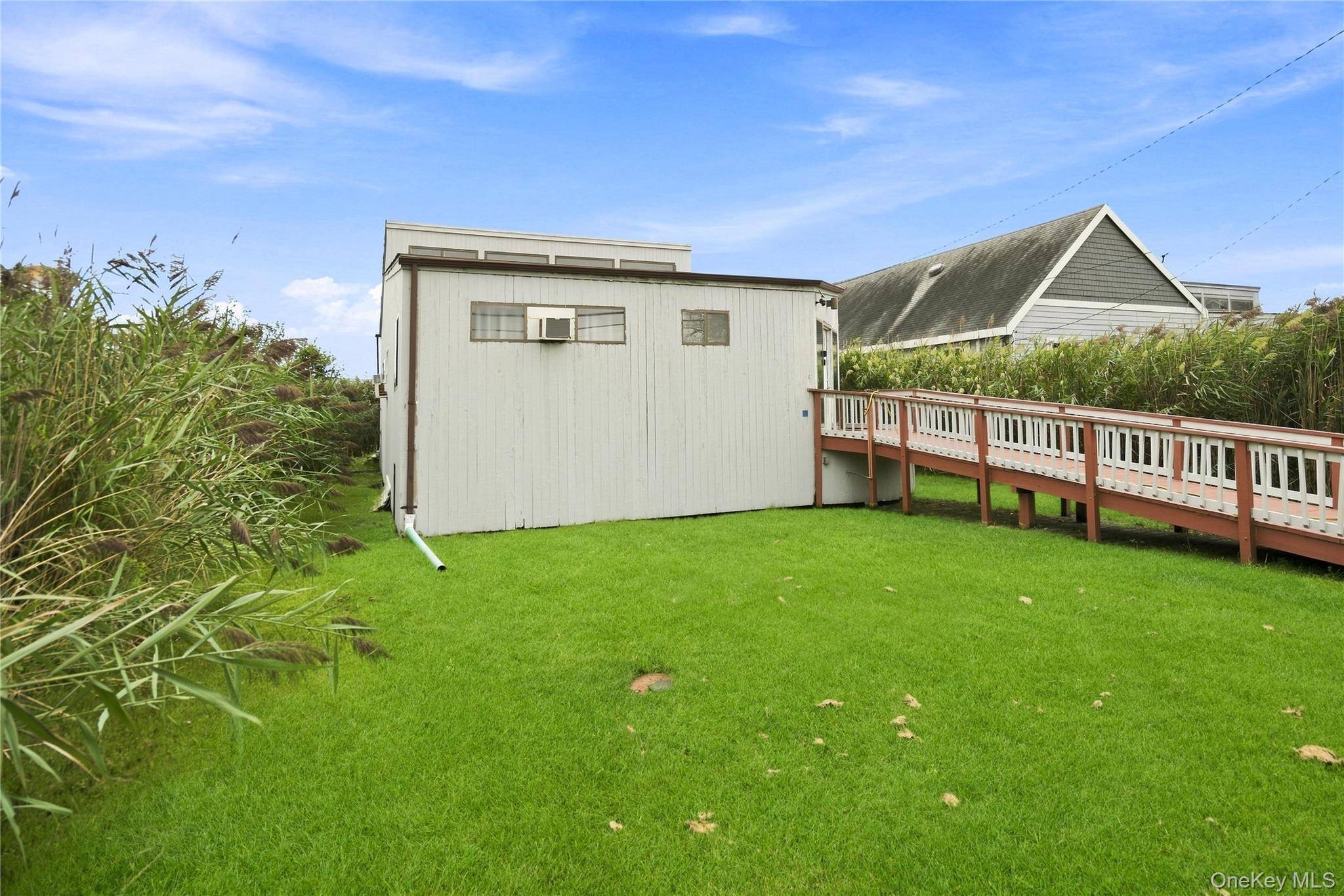 8 Cayuga ST, Ocean Bay Park, NY 11770