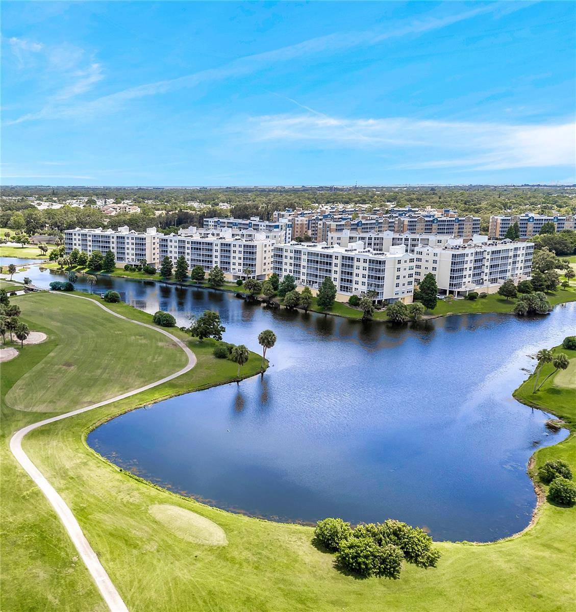 1200 COUNTRY CLUB DR #2106, Largo, FL 33771