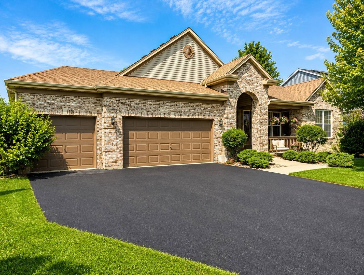 14527 Colonial Pkwy, Plainfield, IL 60544