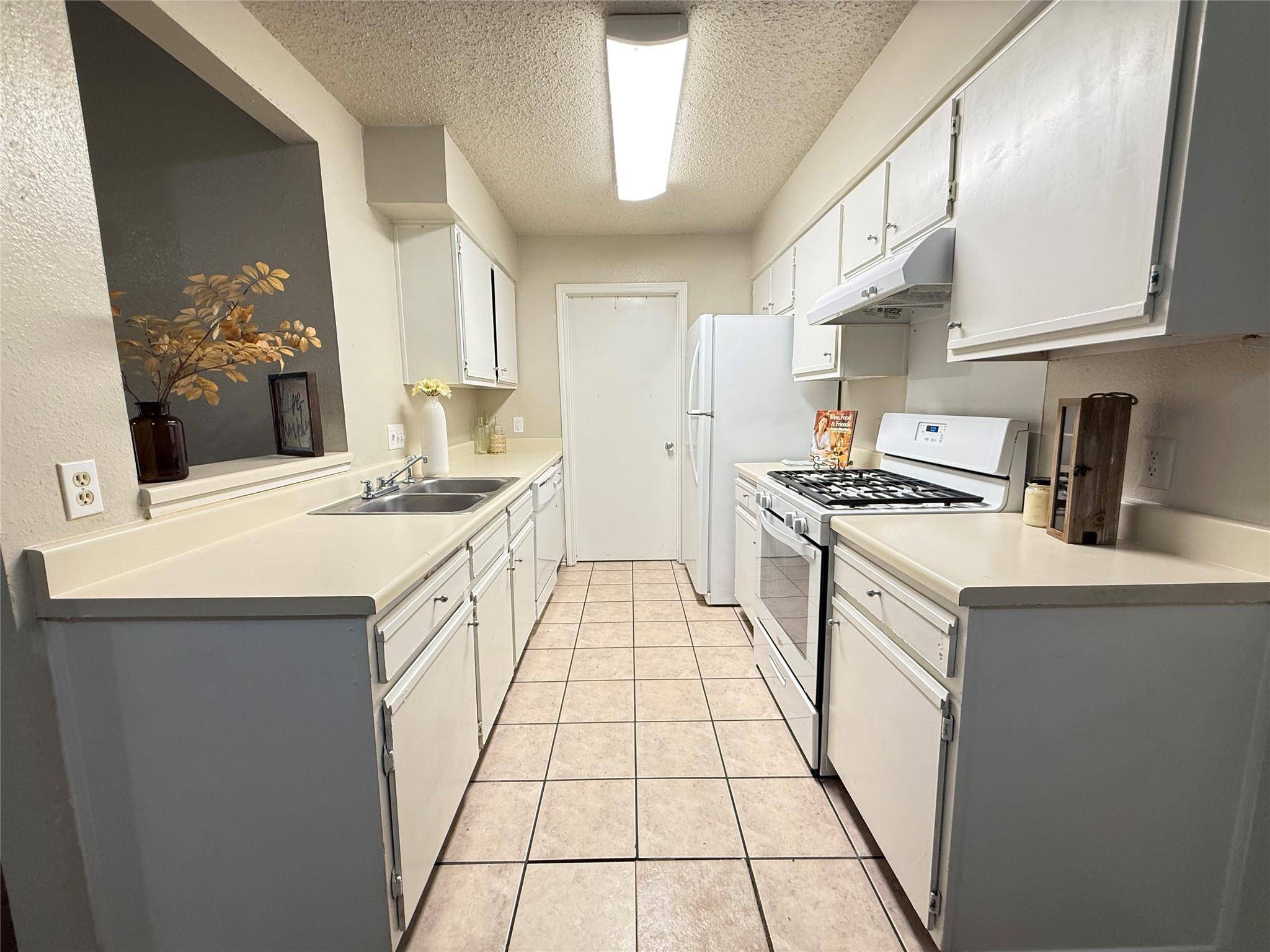 2024 Redwing WAY, Round Rock, TX 78664