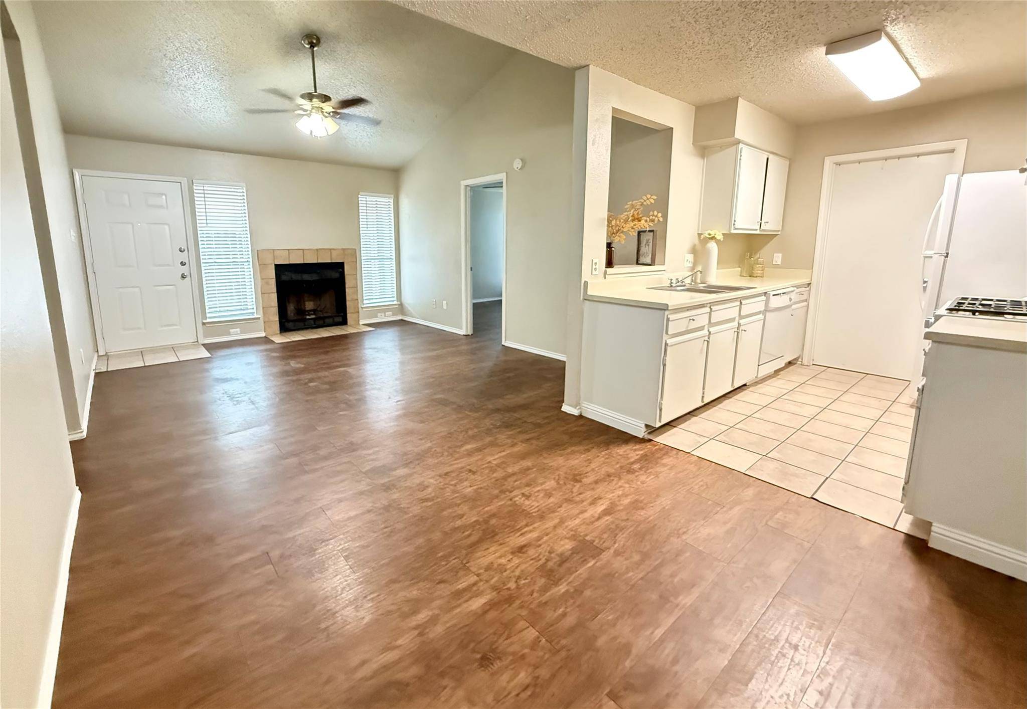 2024 Redwing WAY, Round Rock, TX 78664