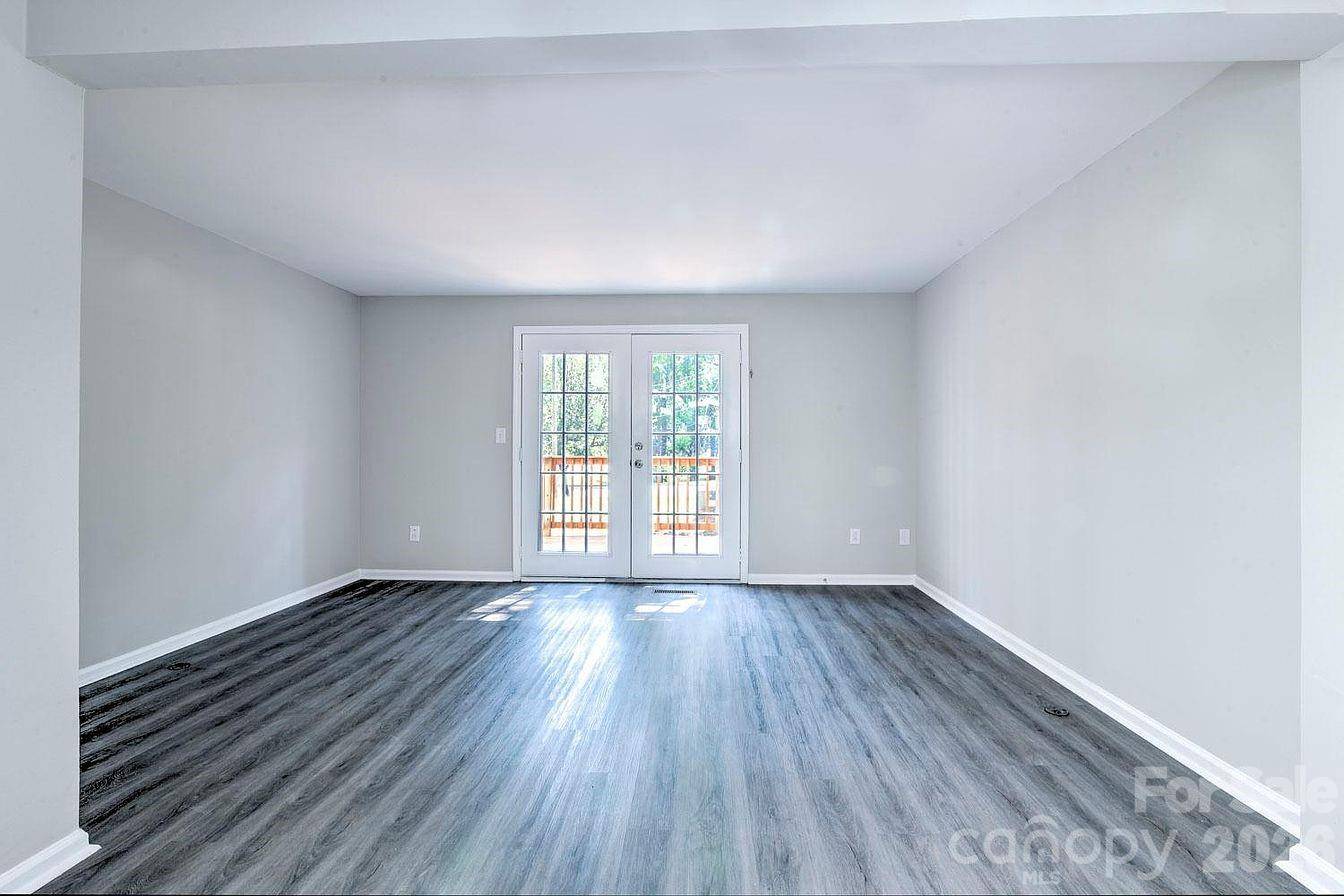 9604 Vinca CIR #D, Charlotte, NC 28213
