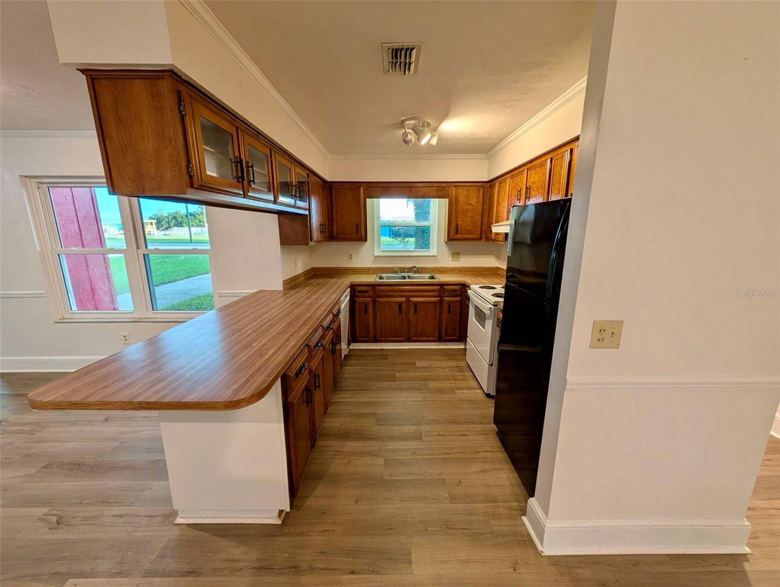 507 GOVERNOR AVE NE, Branford, FL 32008