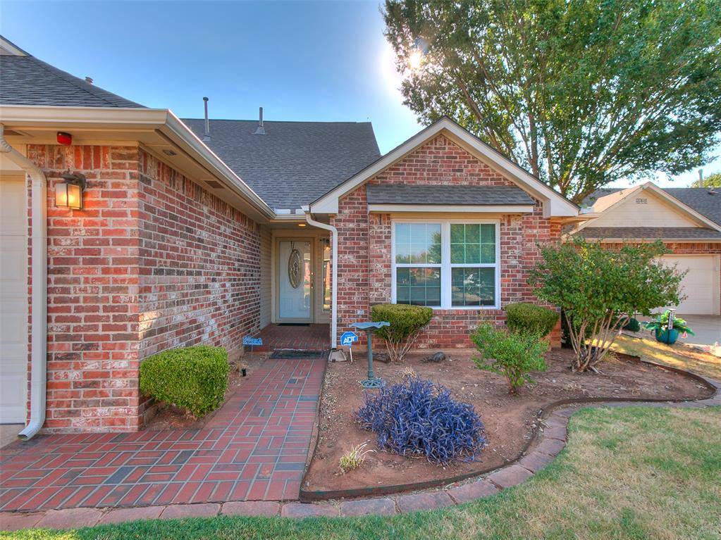 13308 N Prairie View LN, Oklahoma City, OK 73142