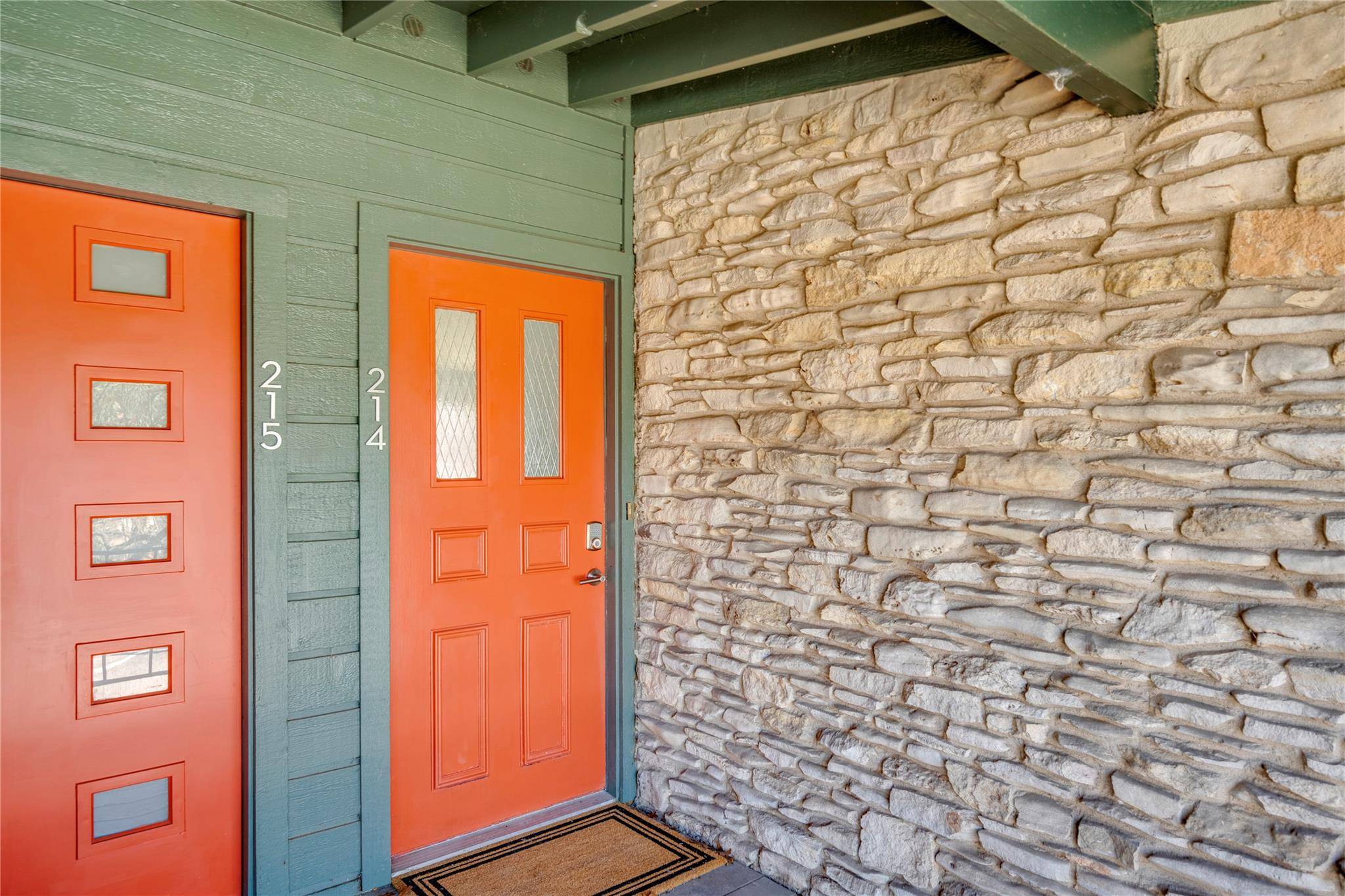 1304 Mariposa DR #214, Austin, TX 78704