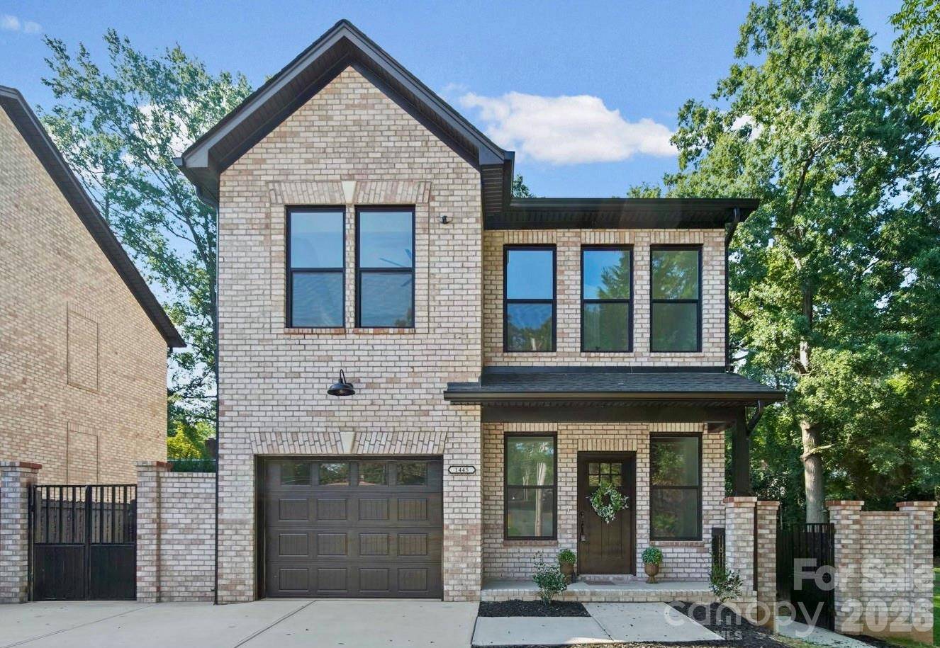 1445 Kingsley DR, Albemarle, NC 28001