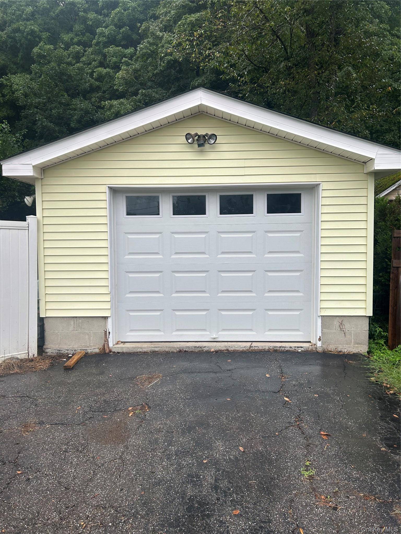 94 fire house rd, Wurtsboro, NY 12790