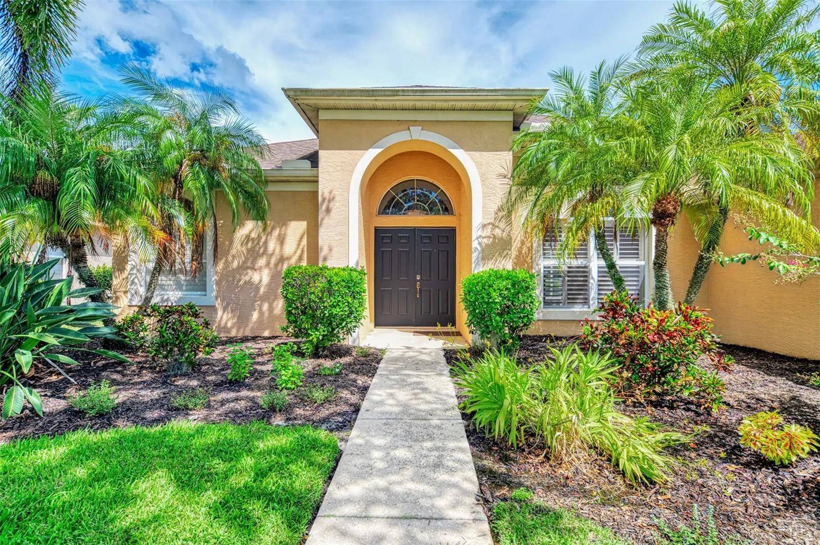 6721 CARLYLE LN, Sarasota, FL 34243