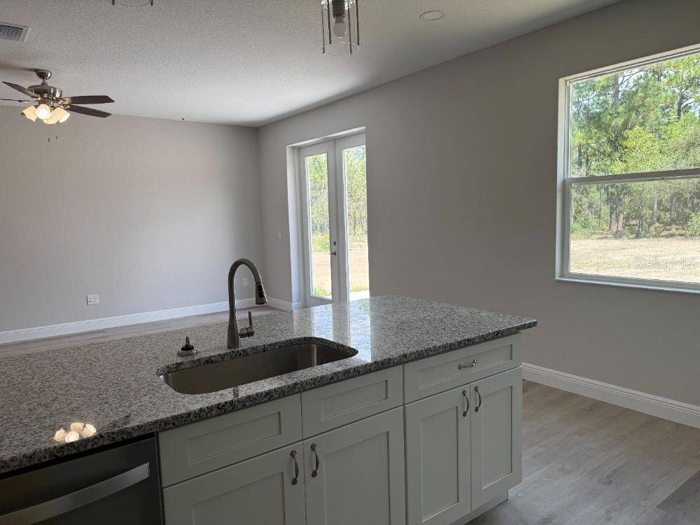 21481 SW MARINE BLVD, Dunnellon, FL 34431
