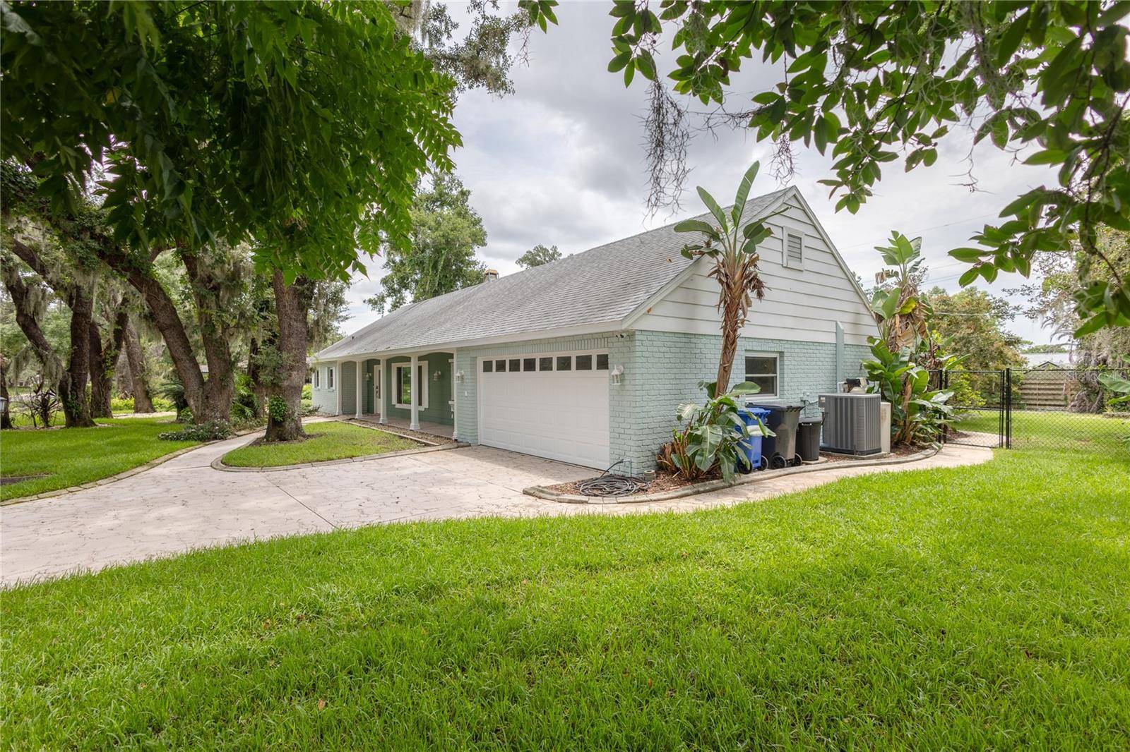 615 VALLE VISTA DR, Brandon, FL 33511