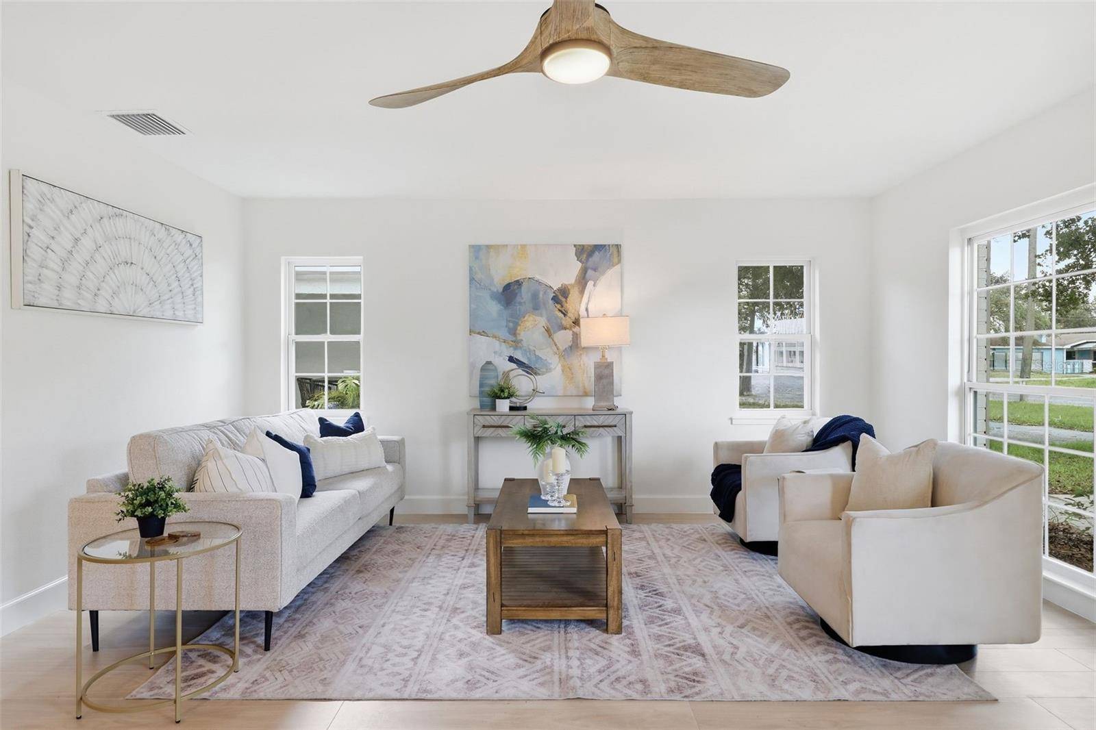 615 E DAVIS BLVD, Tampa, FL 33606