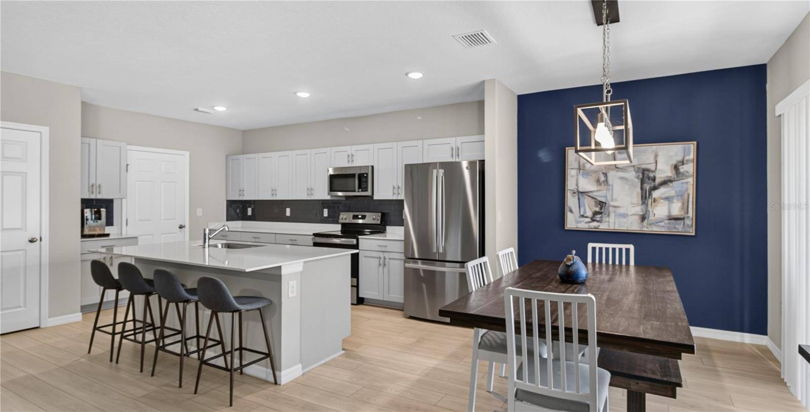 7860 PEACE LILY AVE, Wesley Chapel, FL 33545