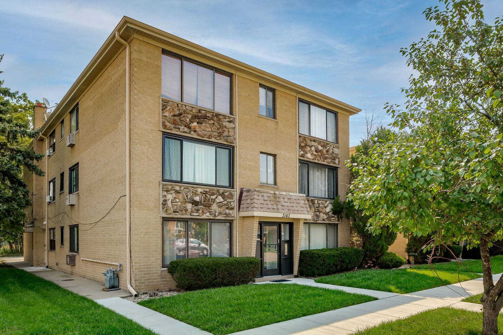 3141 N Elm ST #1, River Grove, IL 60171