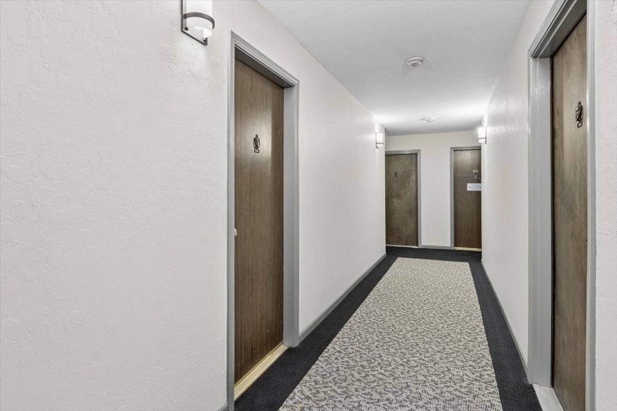 4711 Saint Joseph Creek RD #2G, Lisle, IL 60532