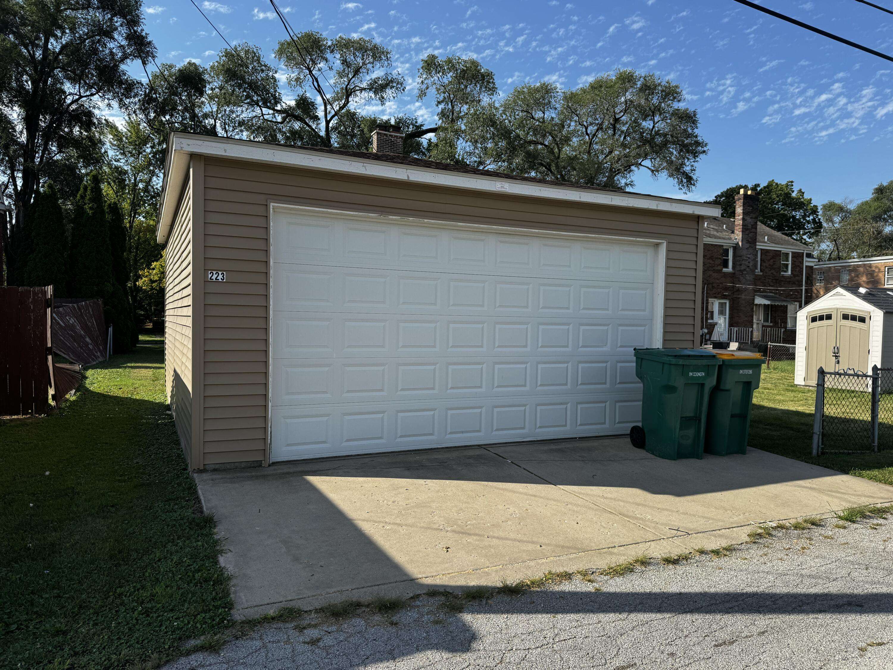 223 Adelaide Place, Munster, IN 46321